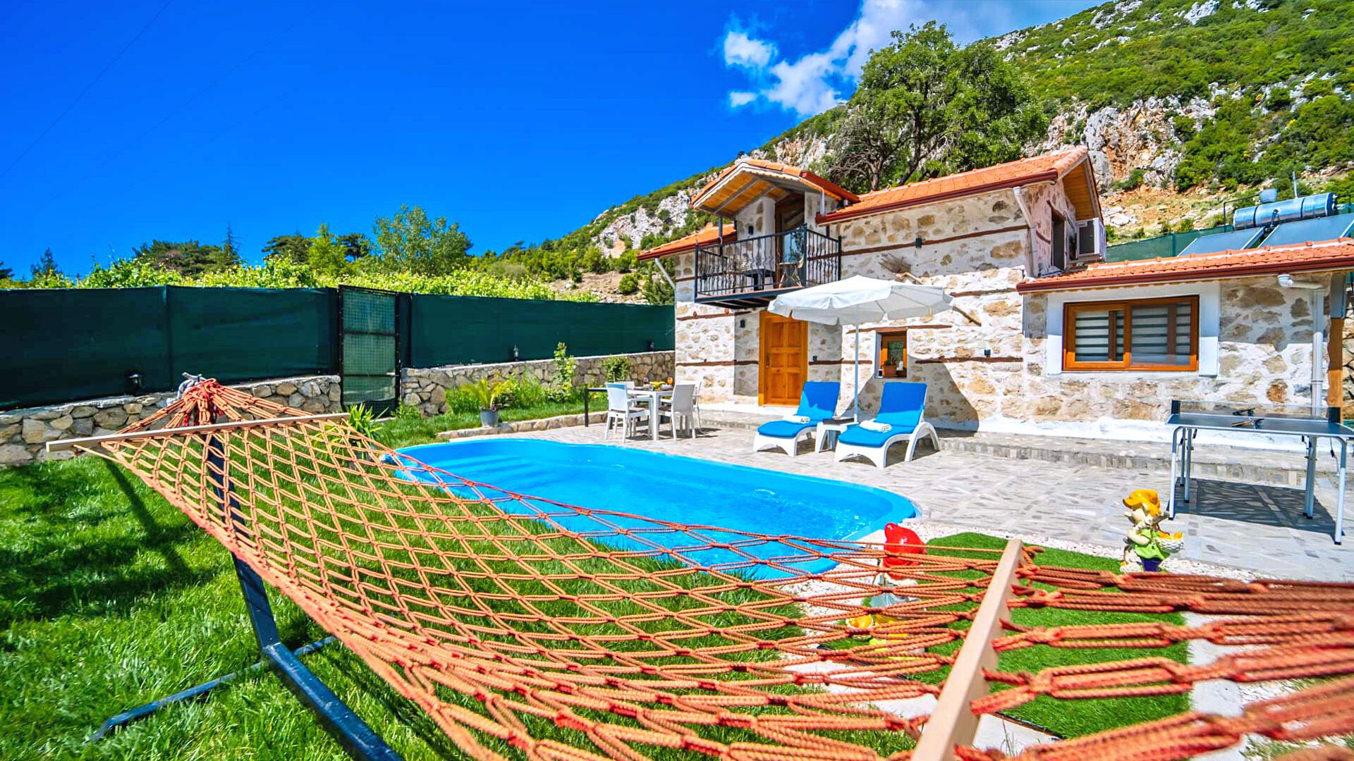 VBK89150 Villa Booking