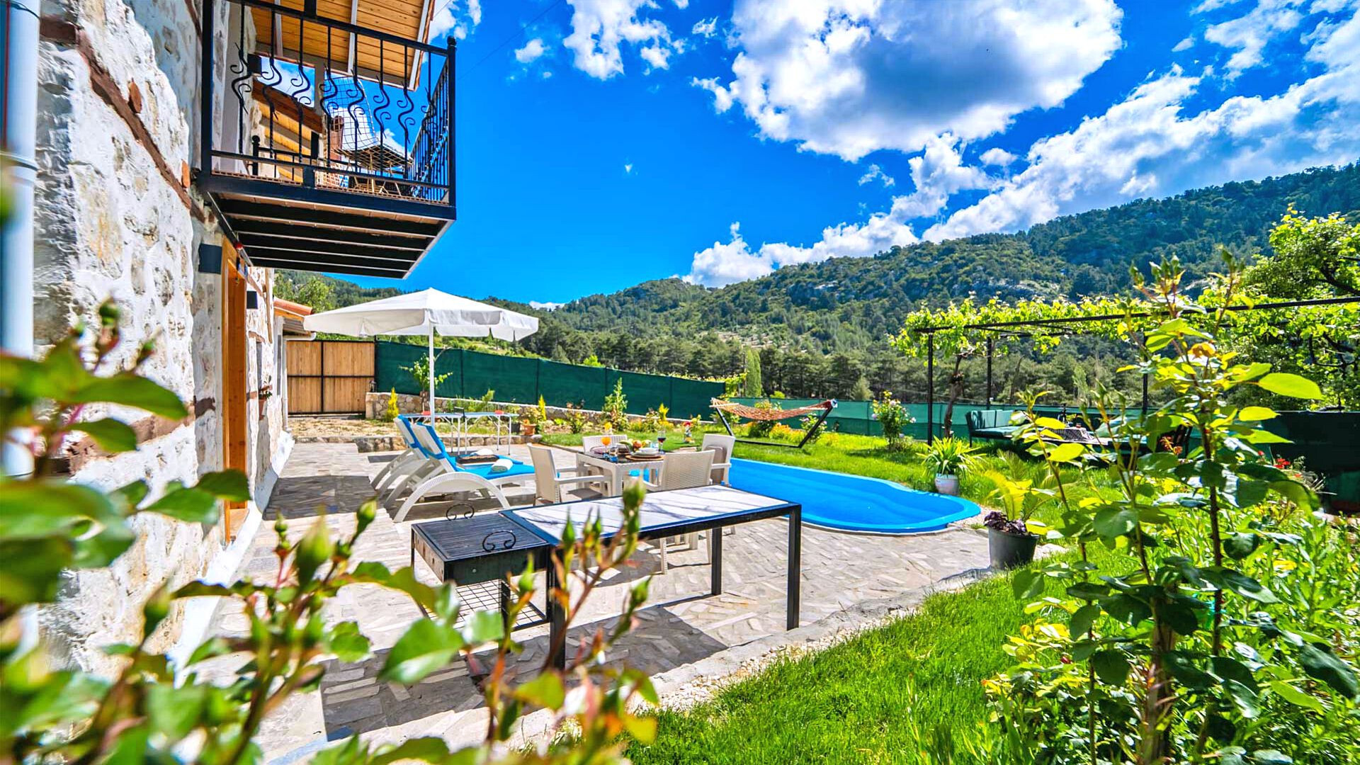 VBK89150 Villa Booking