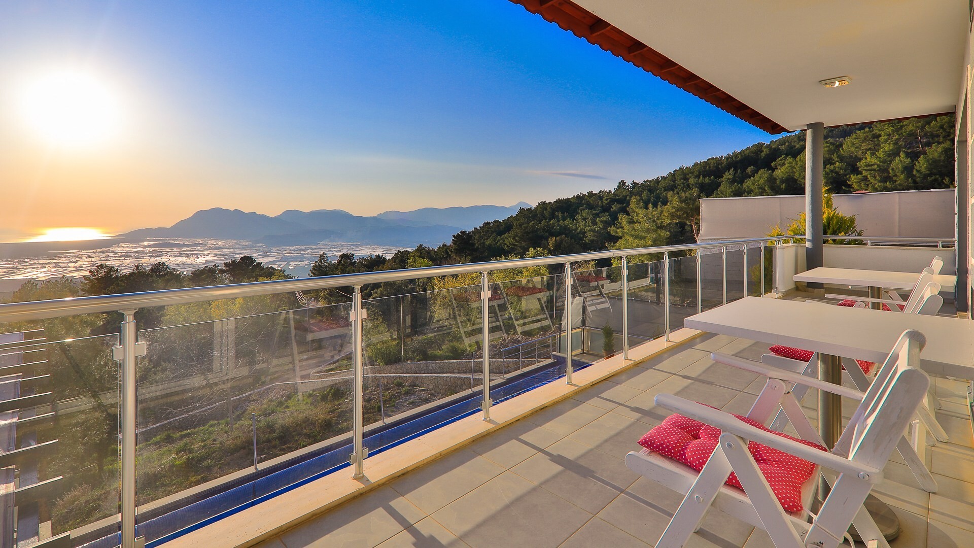 VBK93359 Villa Booking