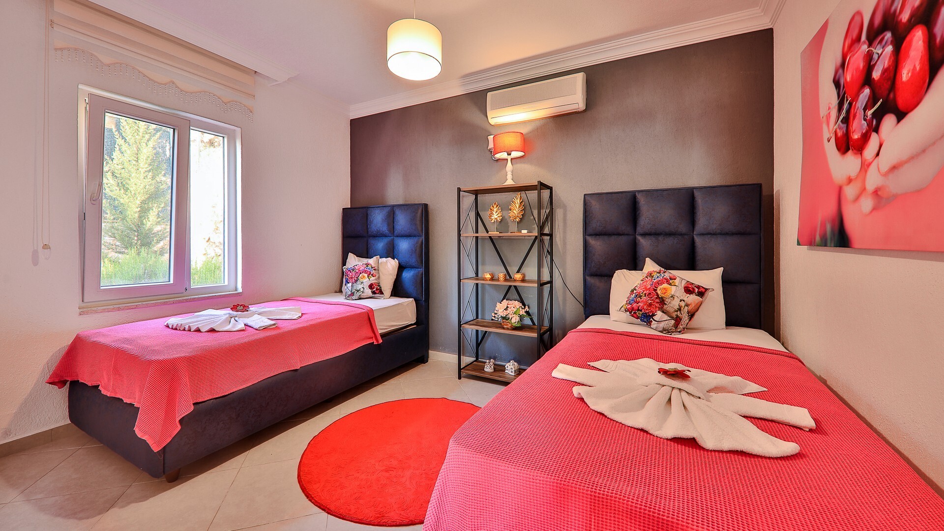 VBK93359 Villa Booking