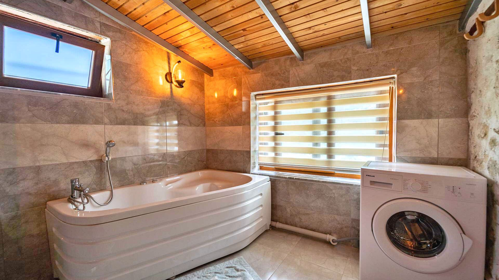 VBK89150 Villa Booking