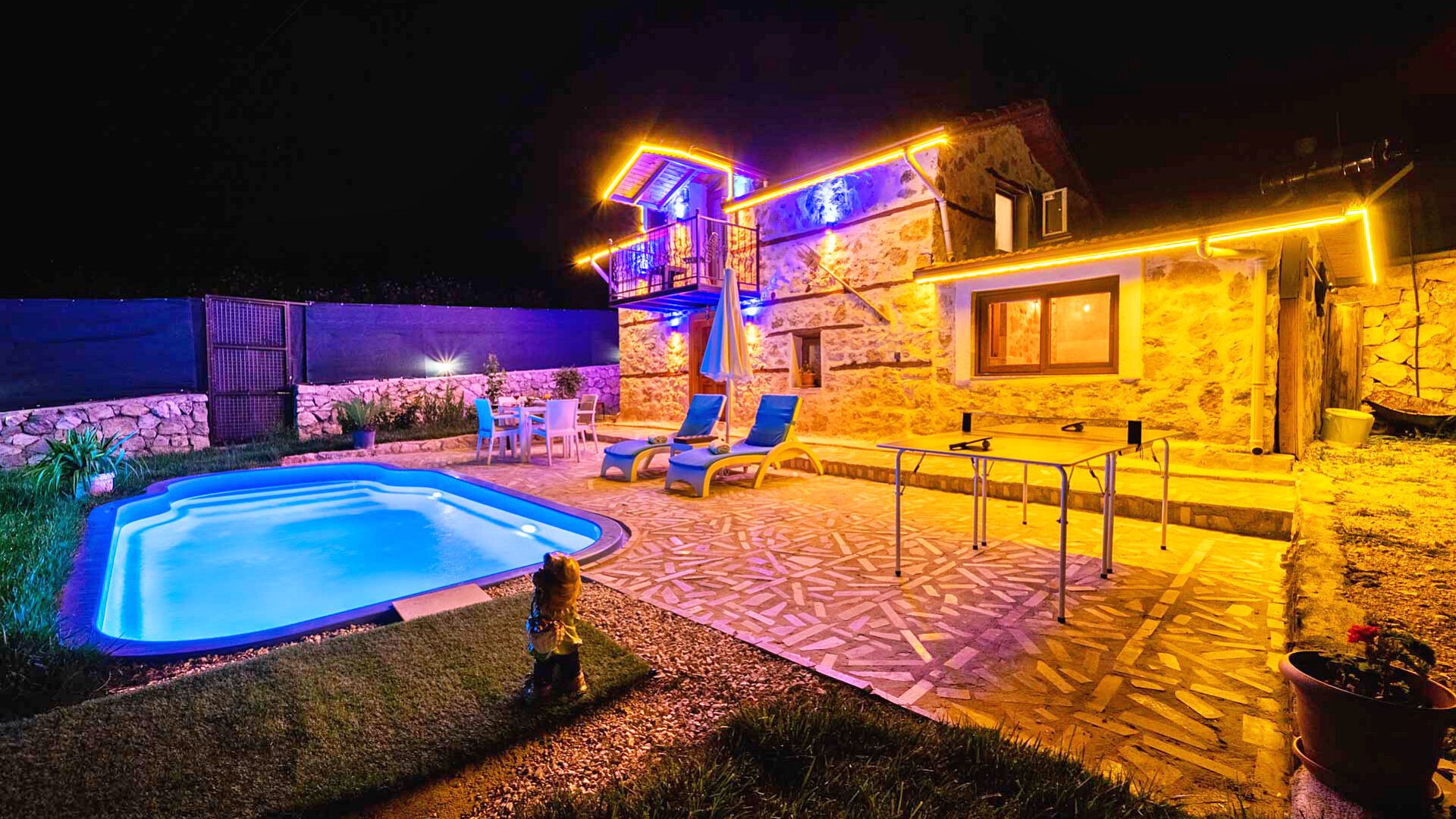 VBK89150 Villa Booking