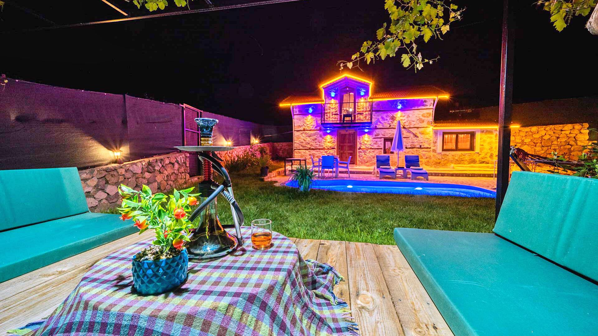 VBK89150 Villa Booking