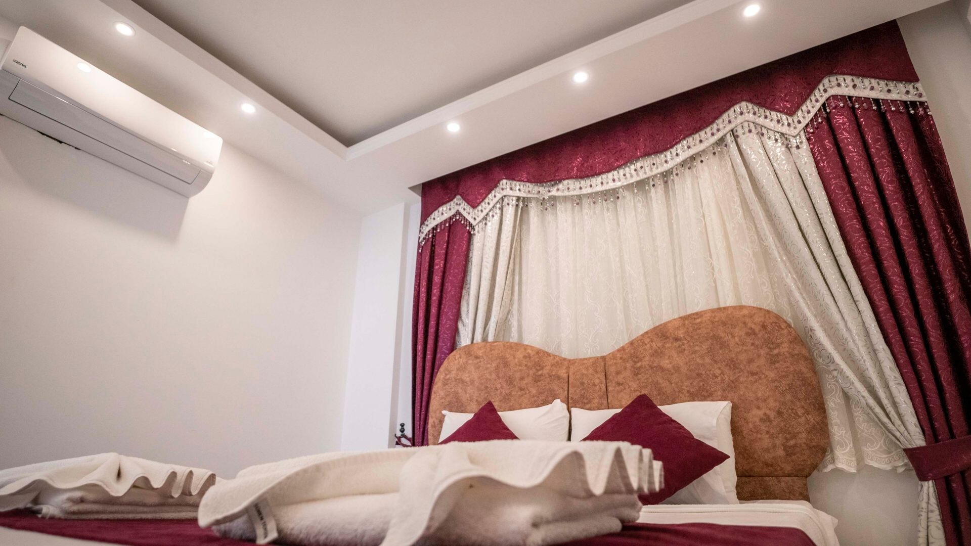 VBK43729 Villa Booking