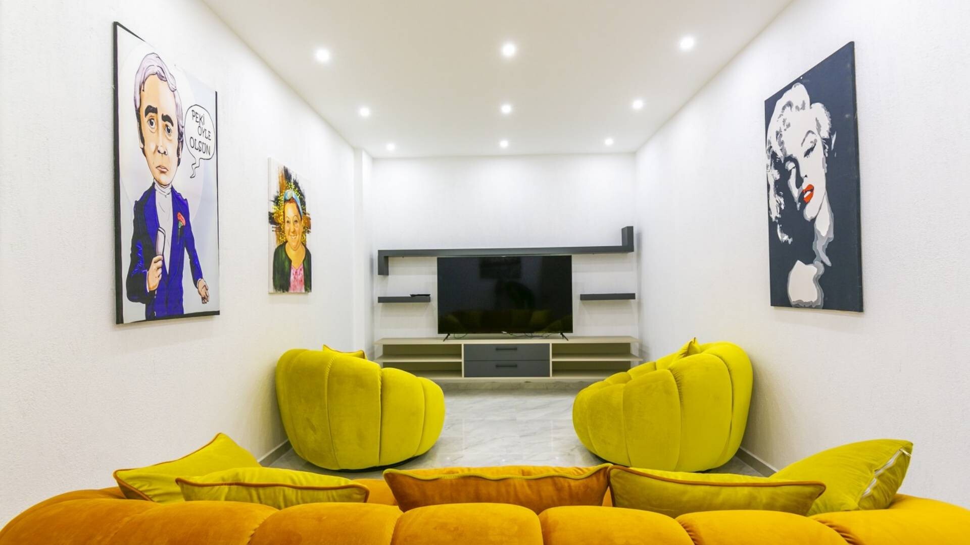 VBK29806 Villa Booking