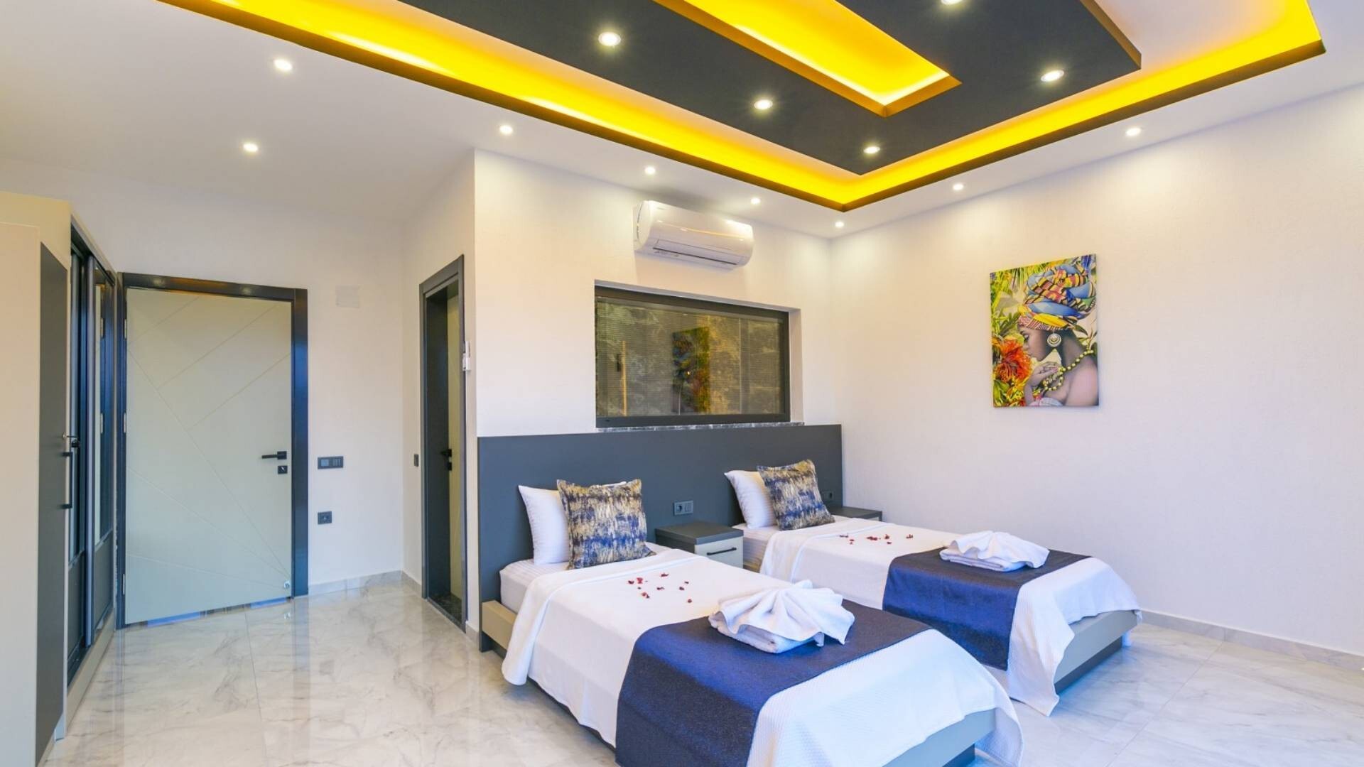 VBK29806 Villa Booking