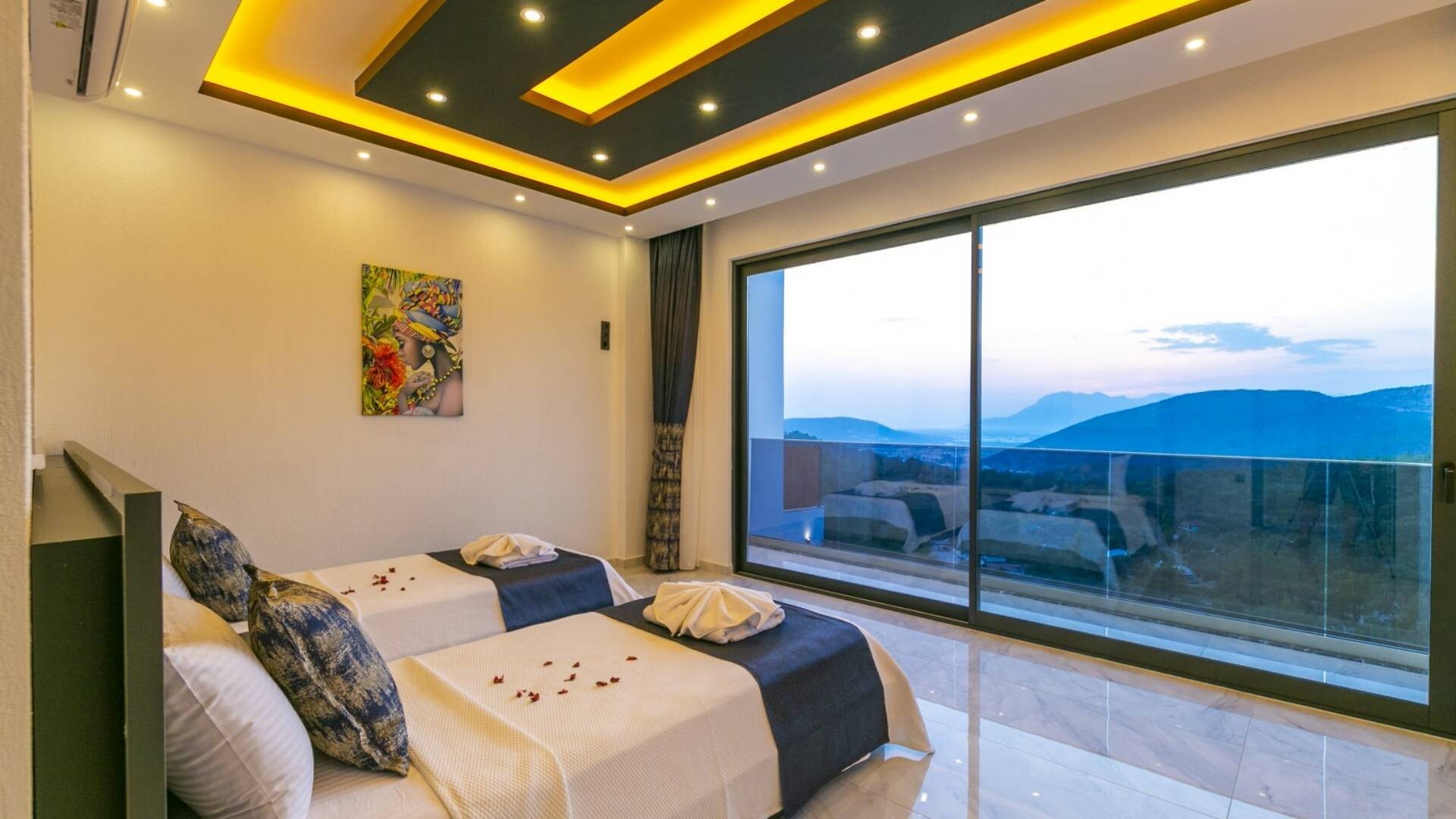 VBK29806 Villa Booking