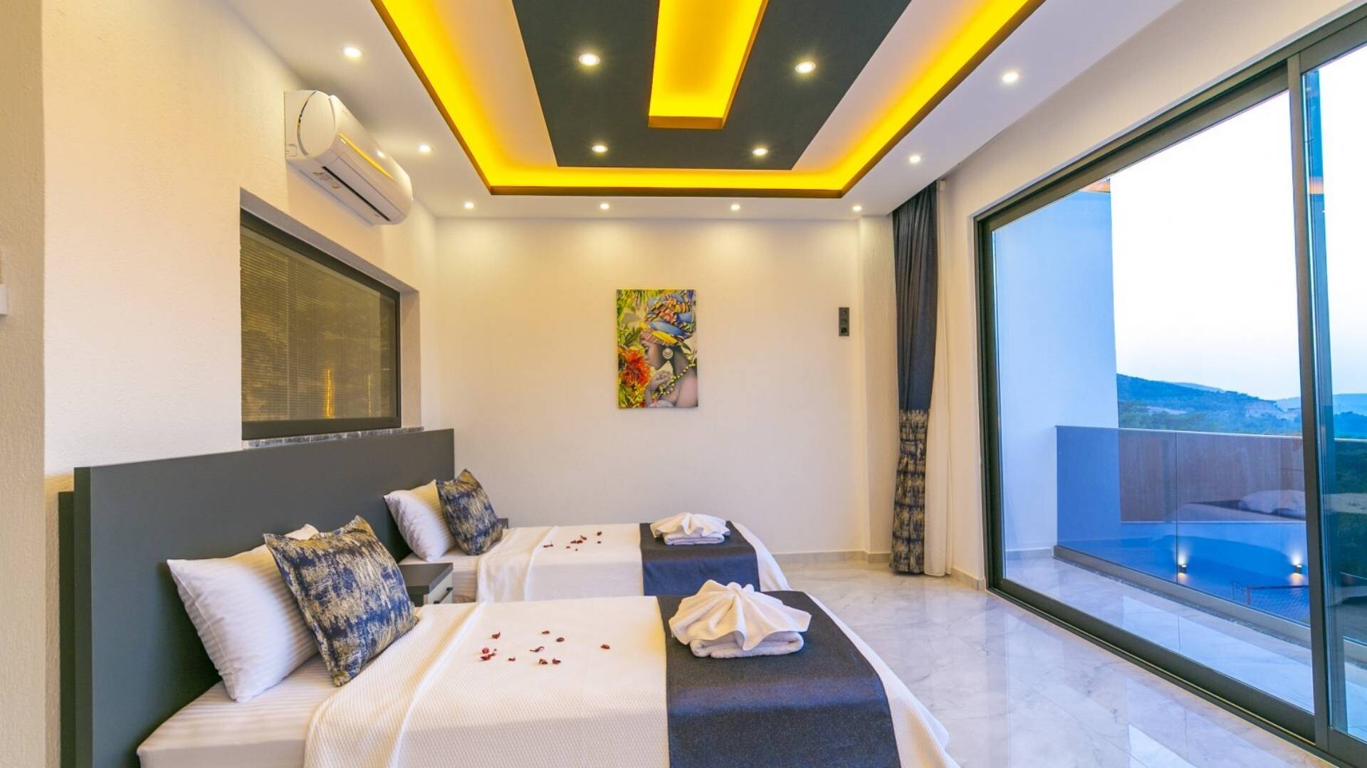 VBK29806 Villa Booking