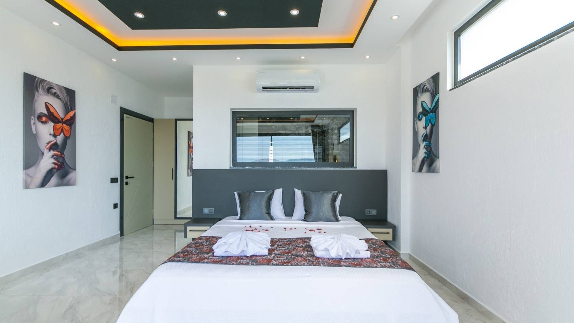 VBK29806 Villa Booking