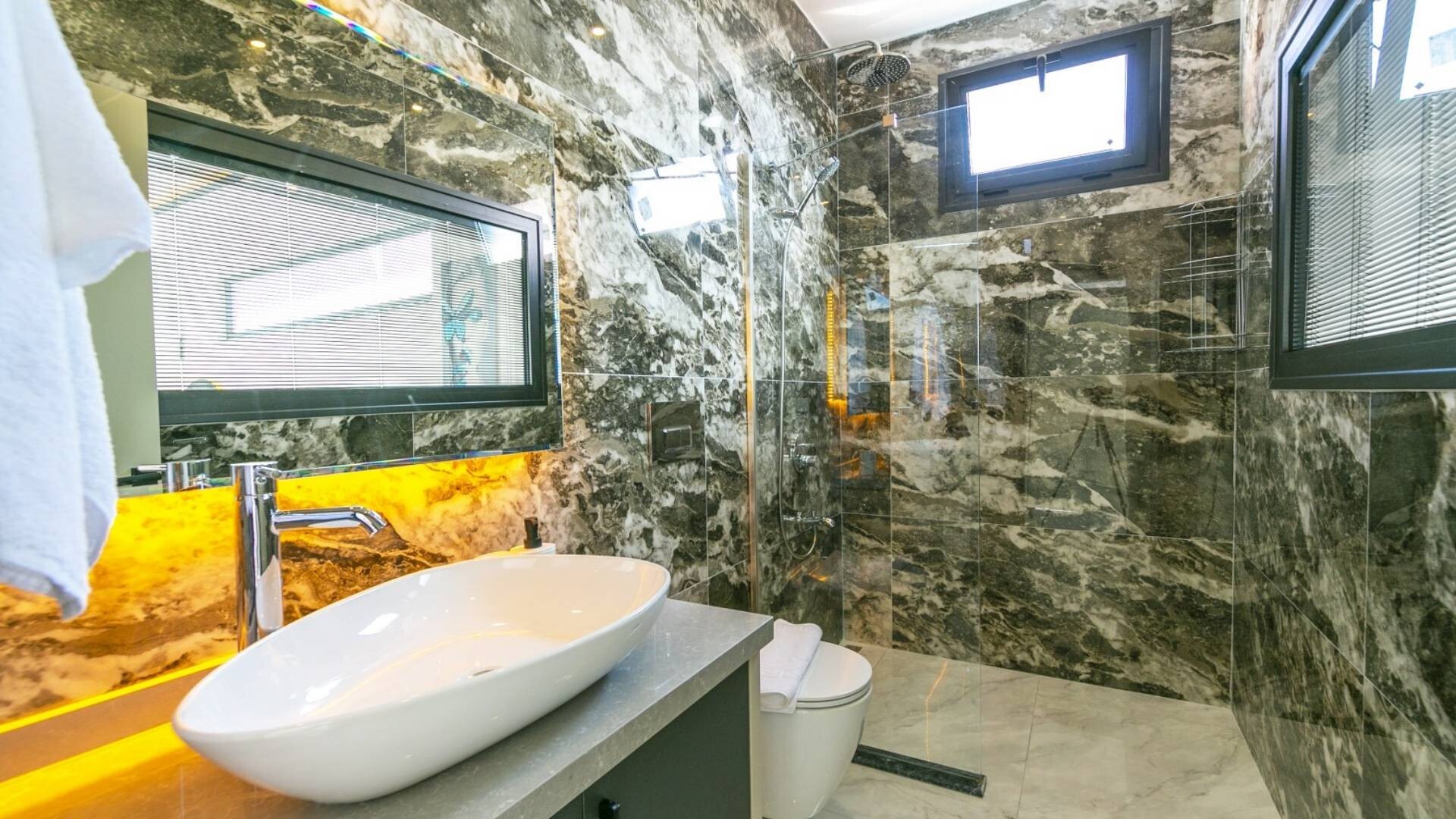 VBK29806 Villa Booking