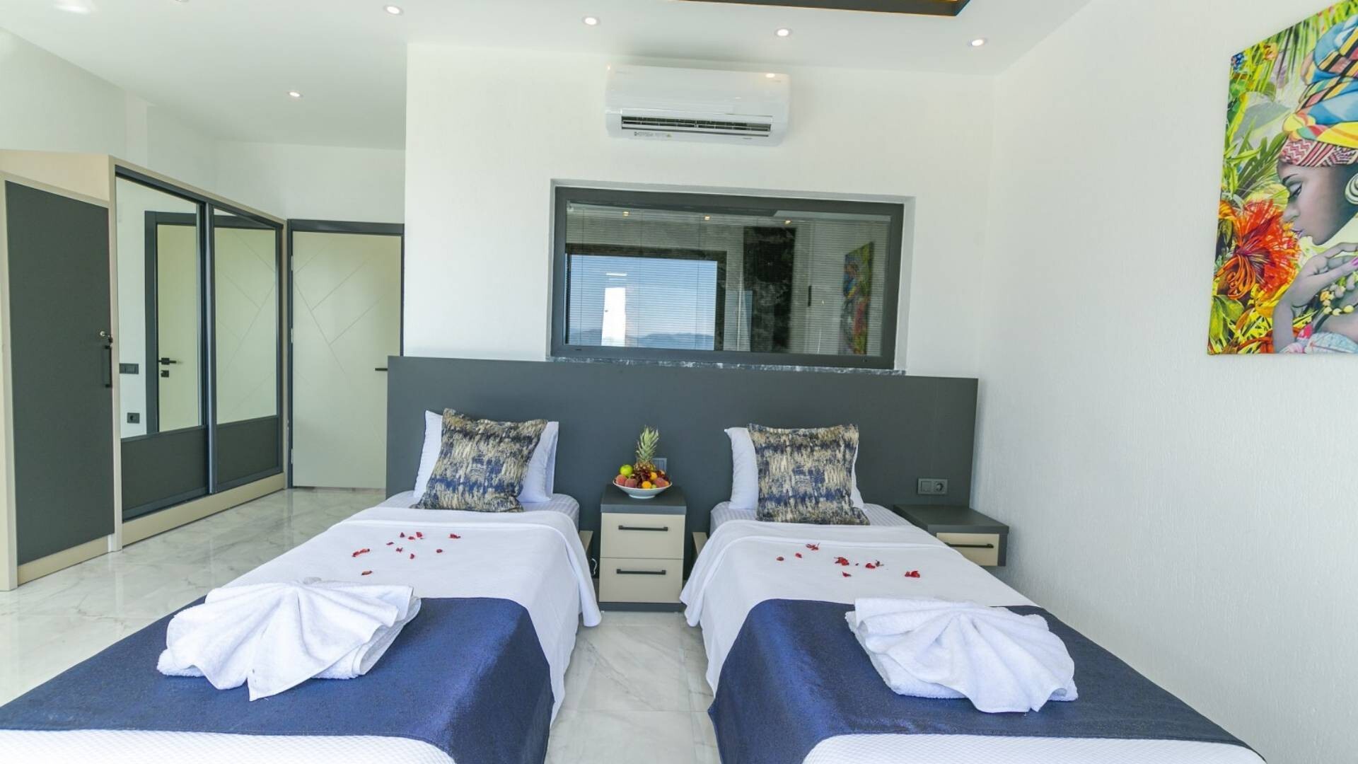 VBK29806 Villa Booking