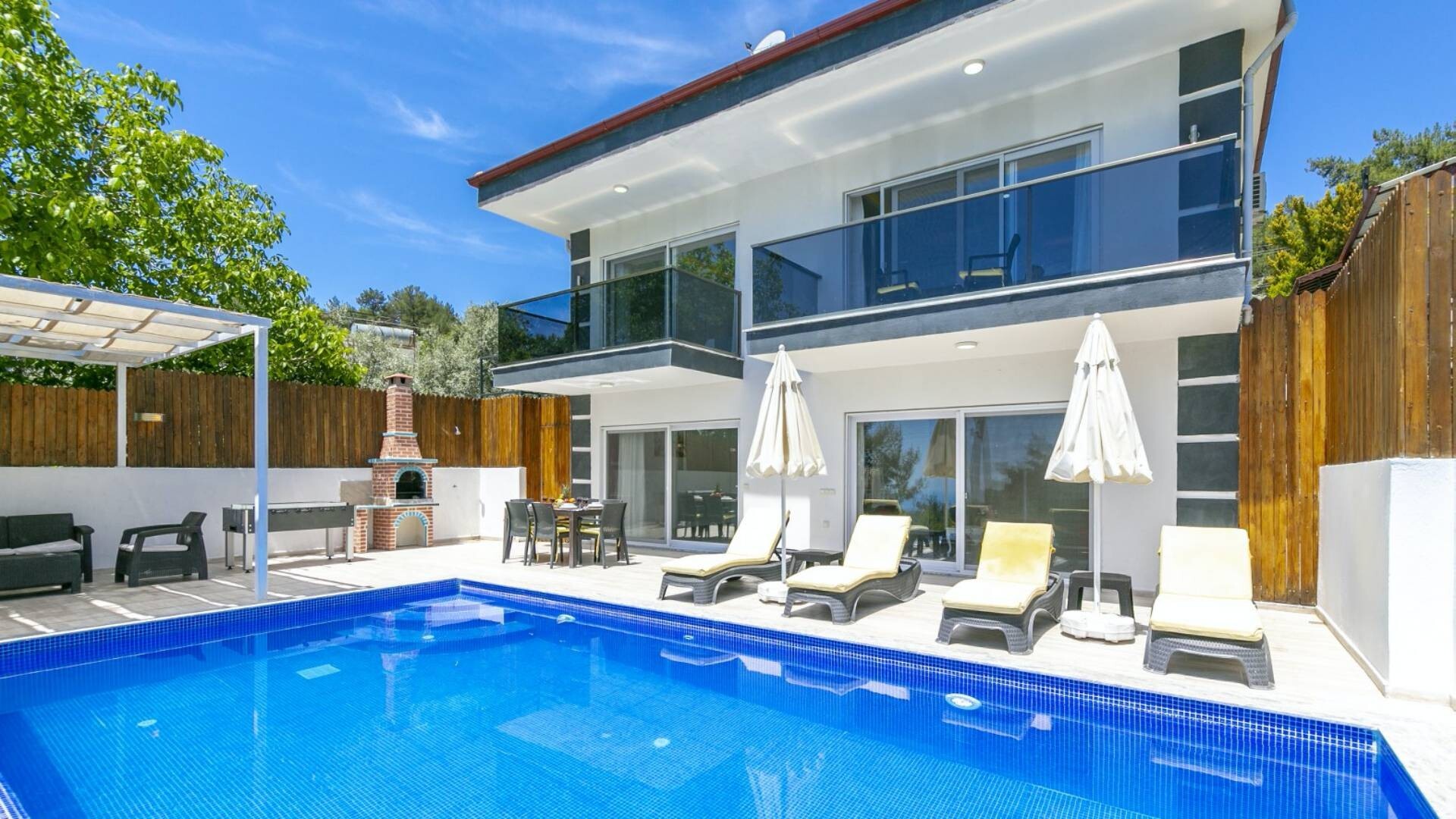 VBK40667 Villa Booking