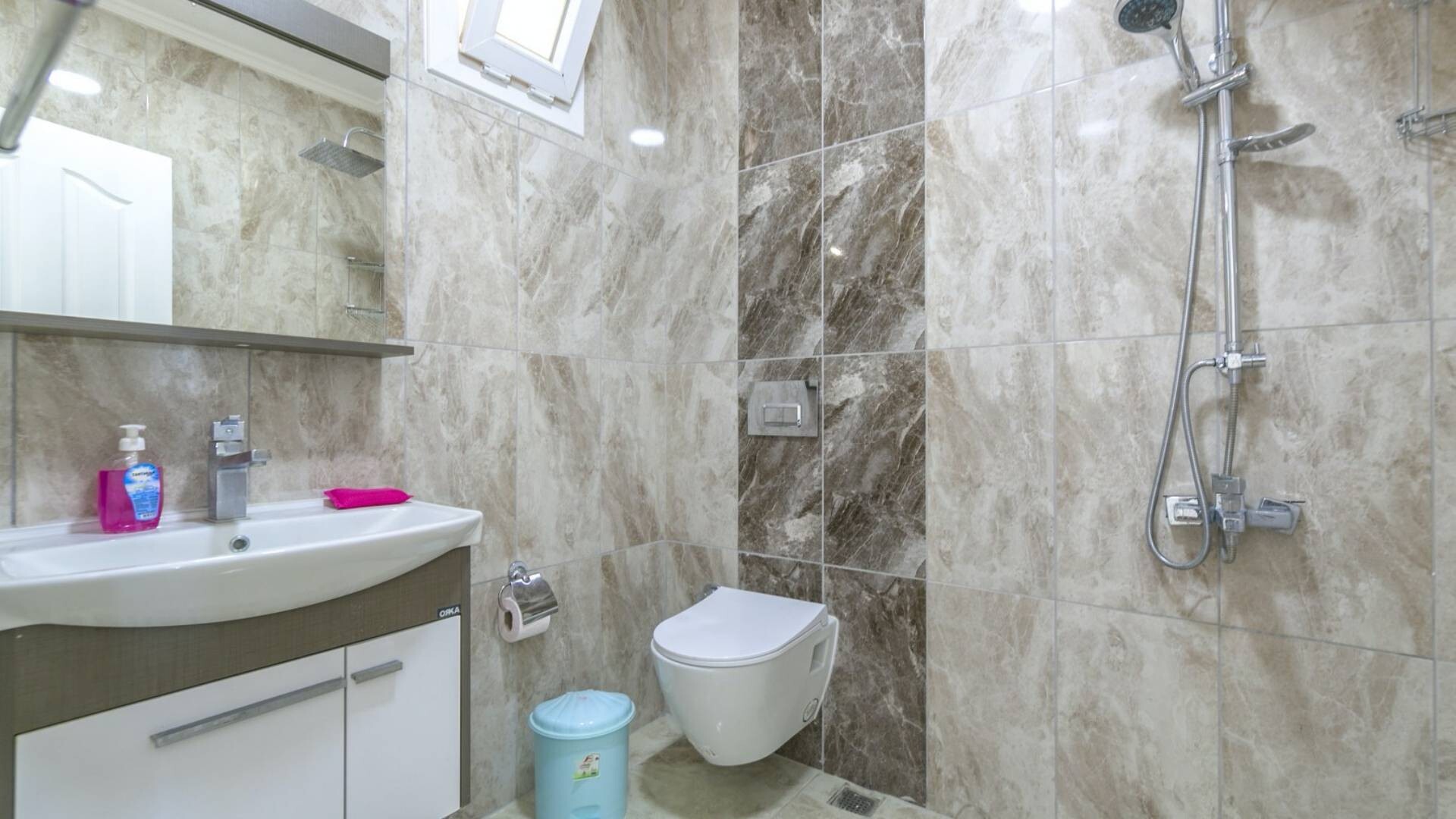 VBK40667 Villa Booking