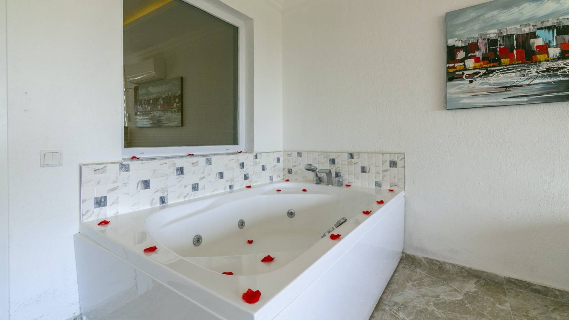 VBK40667 Villa Booking