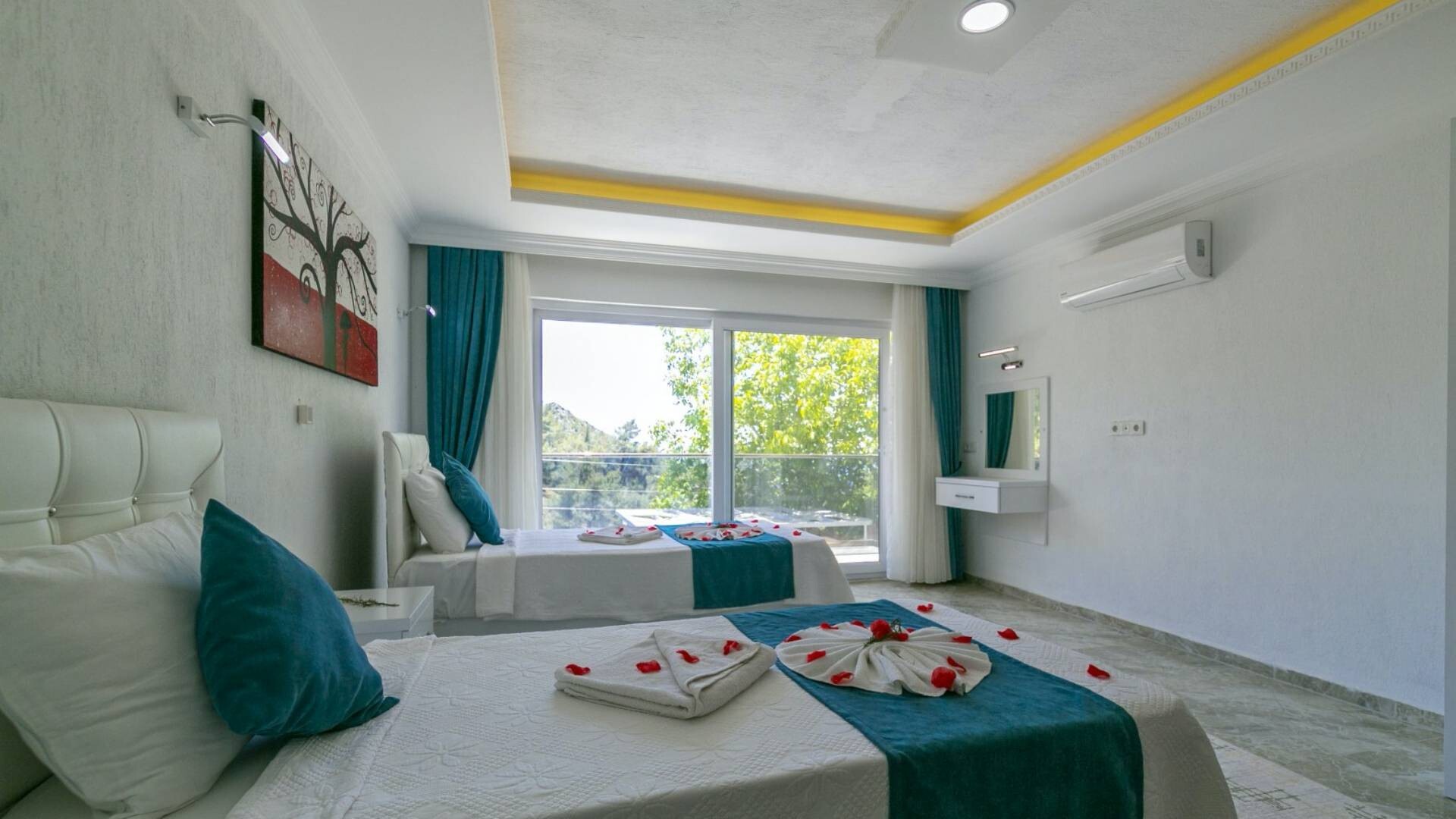 VBK40667 Villa Booking