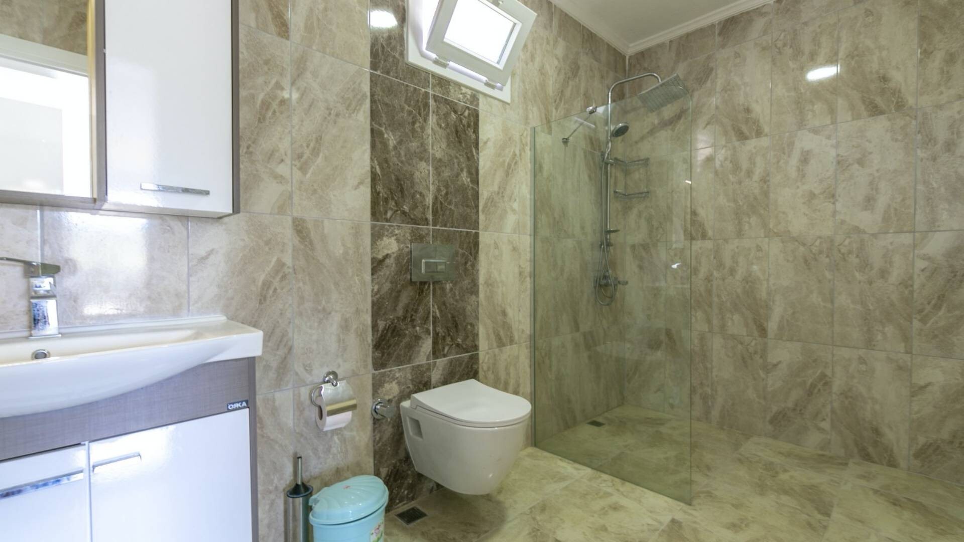 VBK40667 Villa Booking