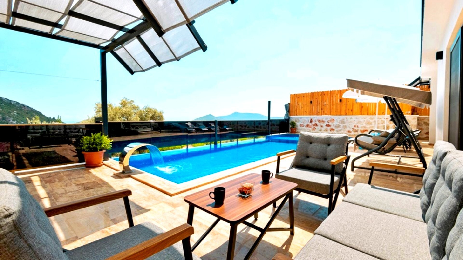 VBK77809 Villa Booking