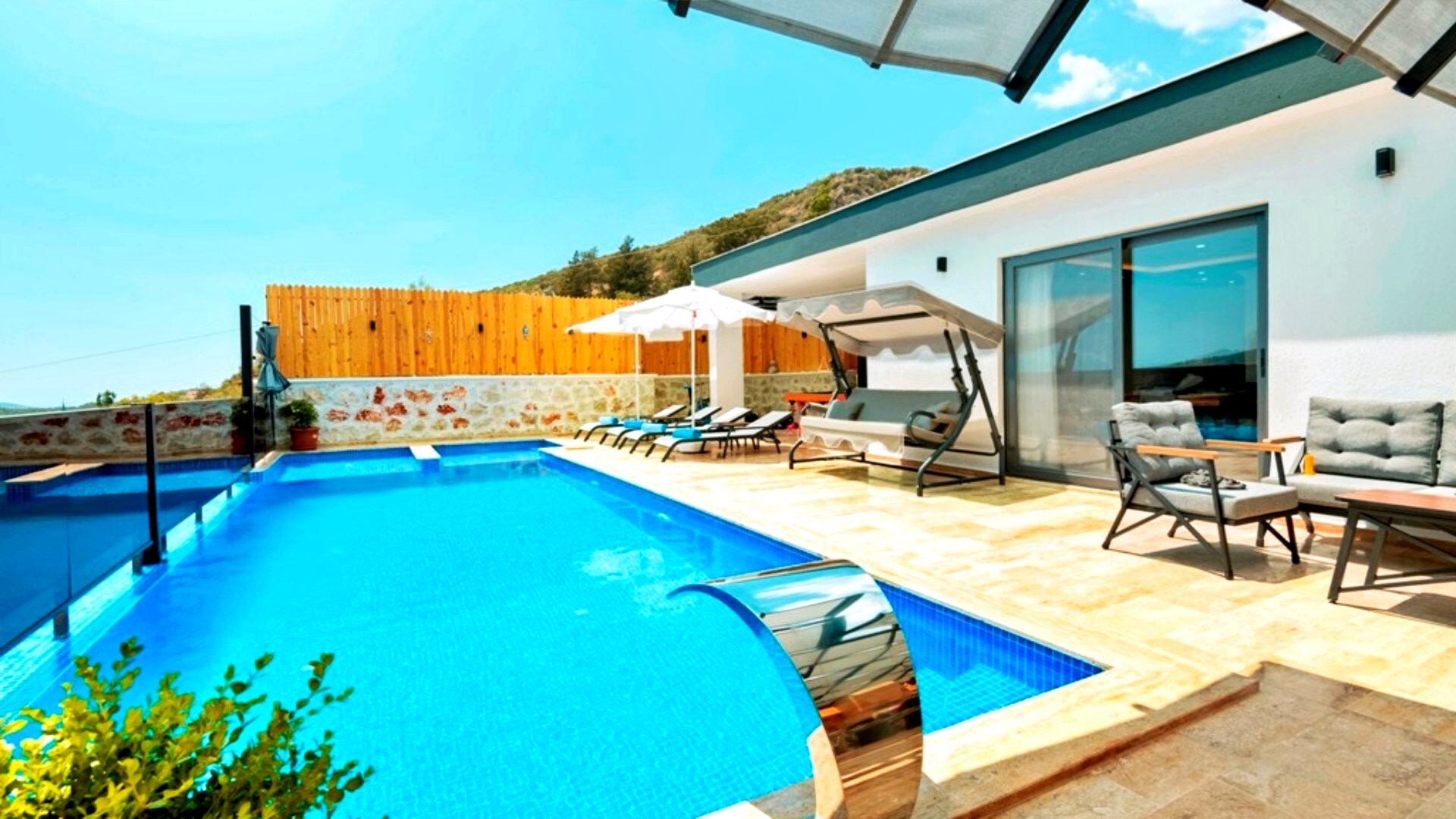 VBK77809 Villa Booking