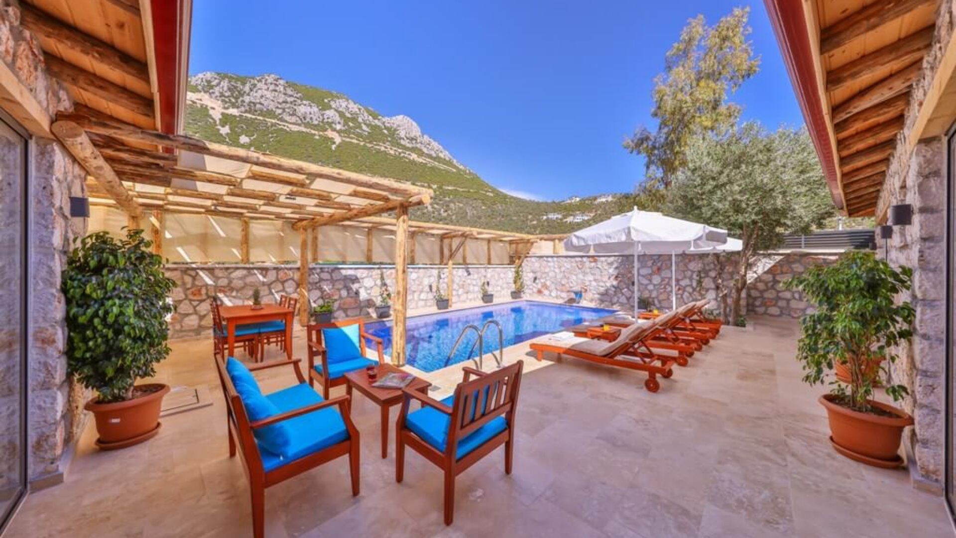 VBK58177 Villa Booking