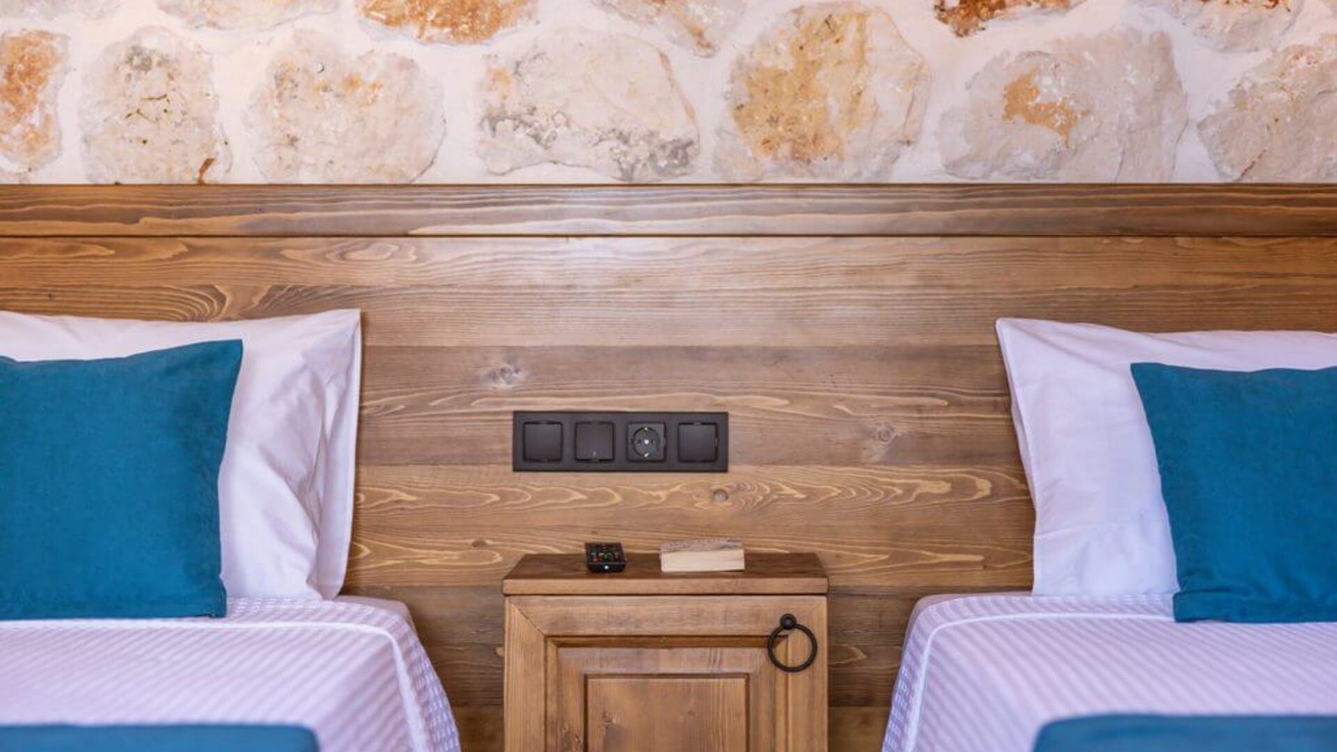 VBK58177 Villa Booking