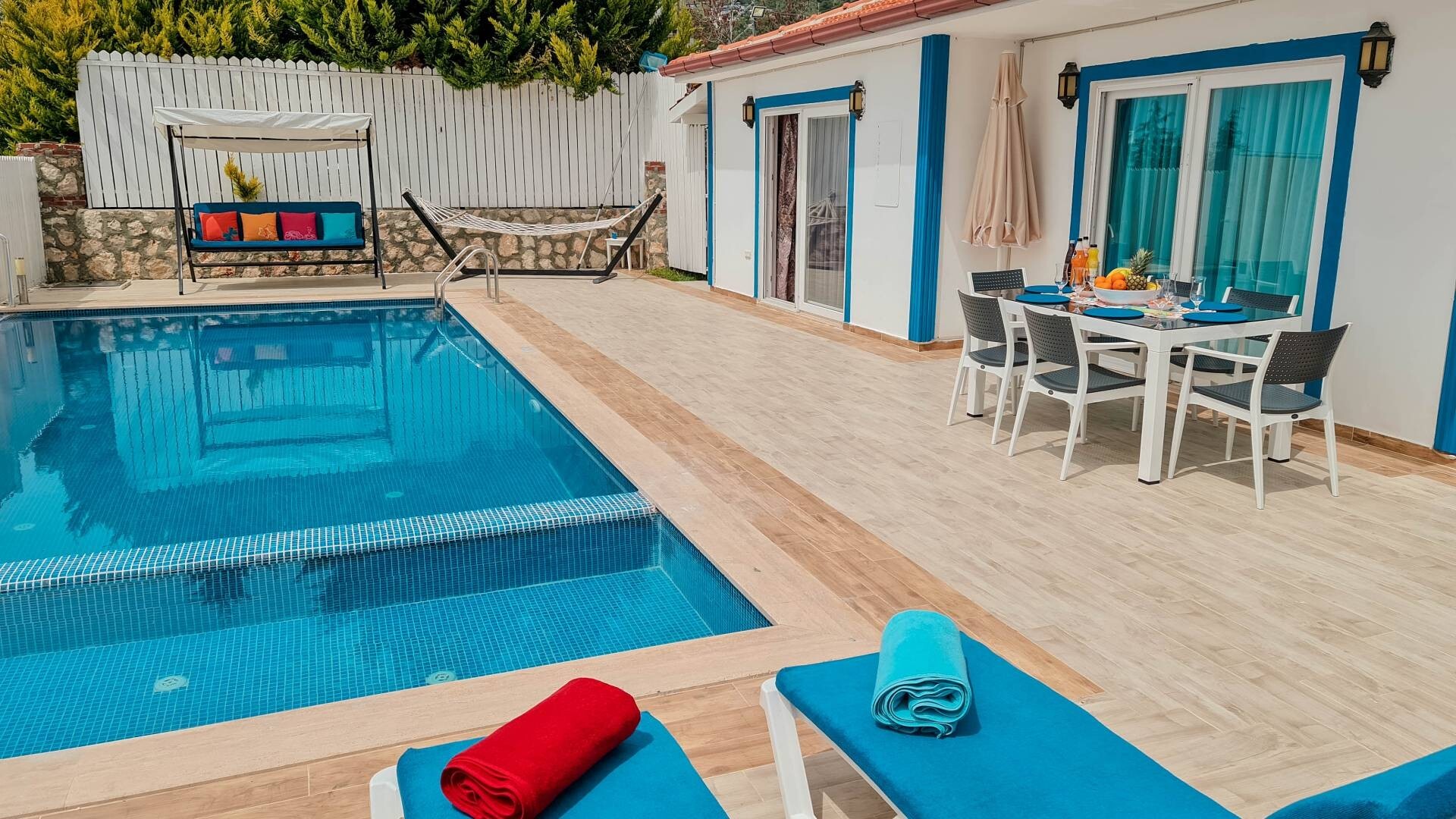 VBK33883 Villa Booking