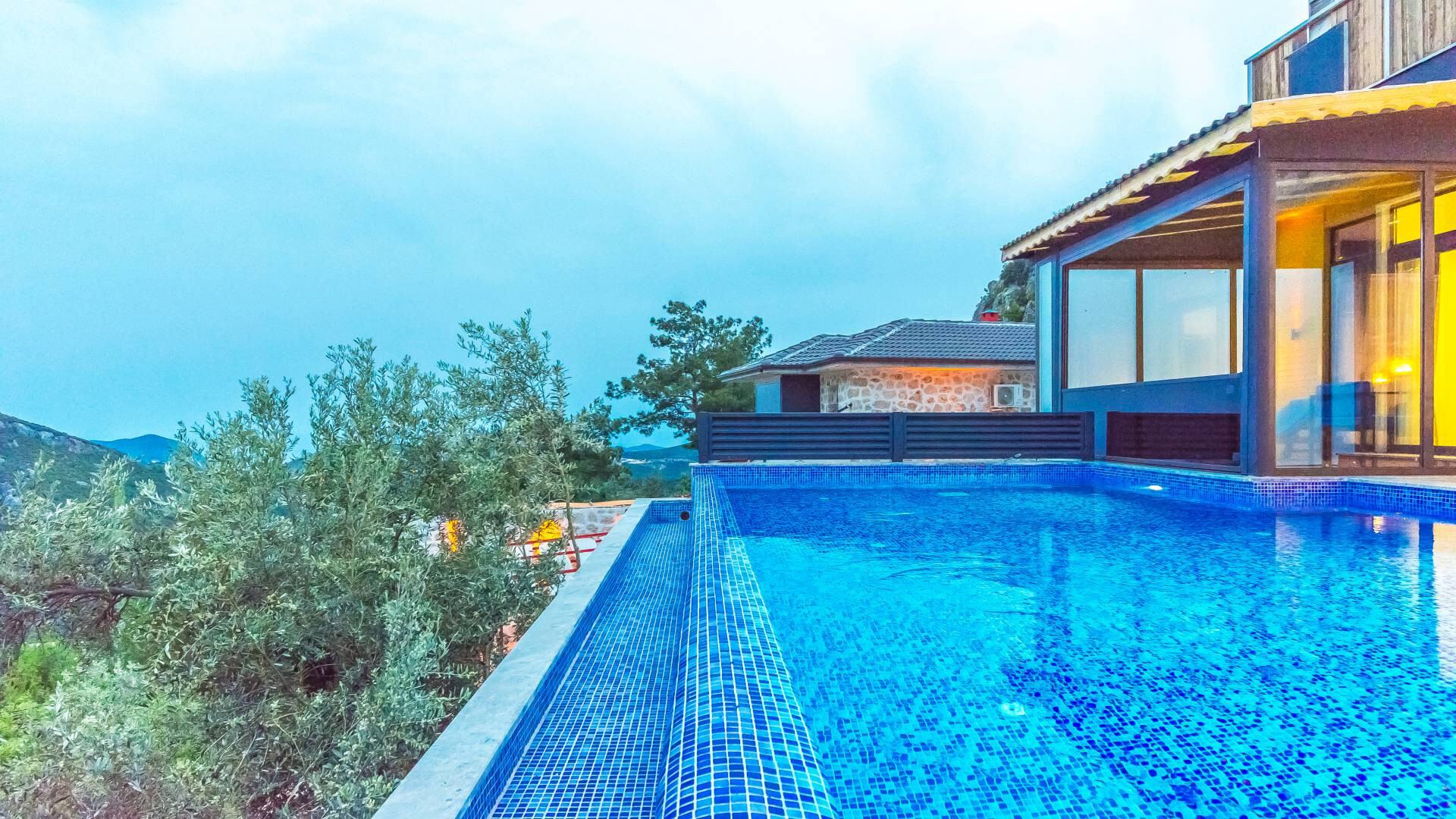 VBK11870 Villa Booking