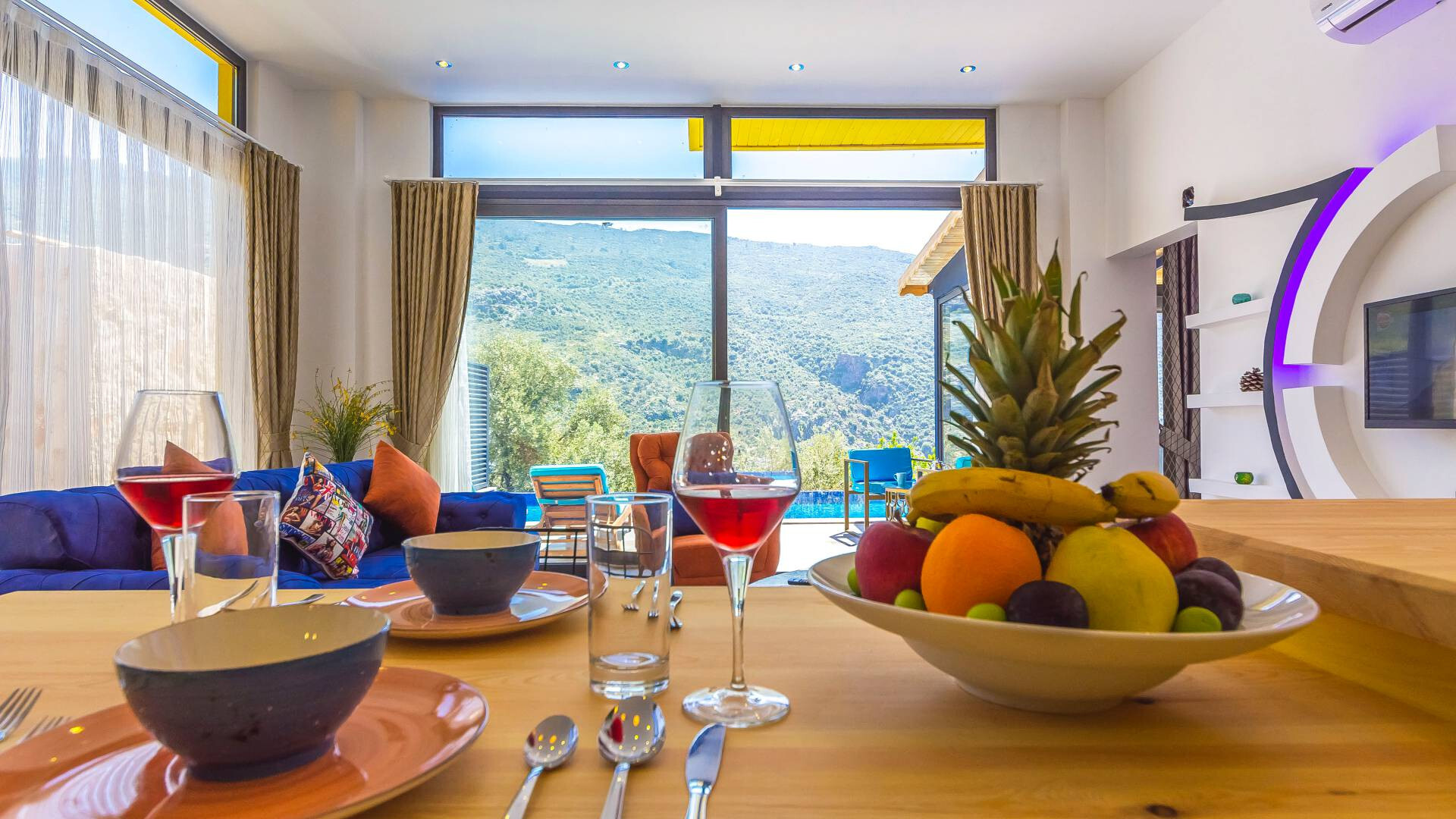 VBK11870 Villa Booking