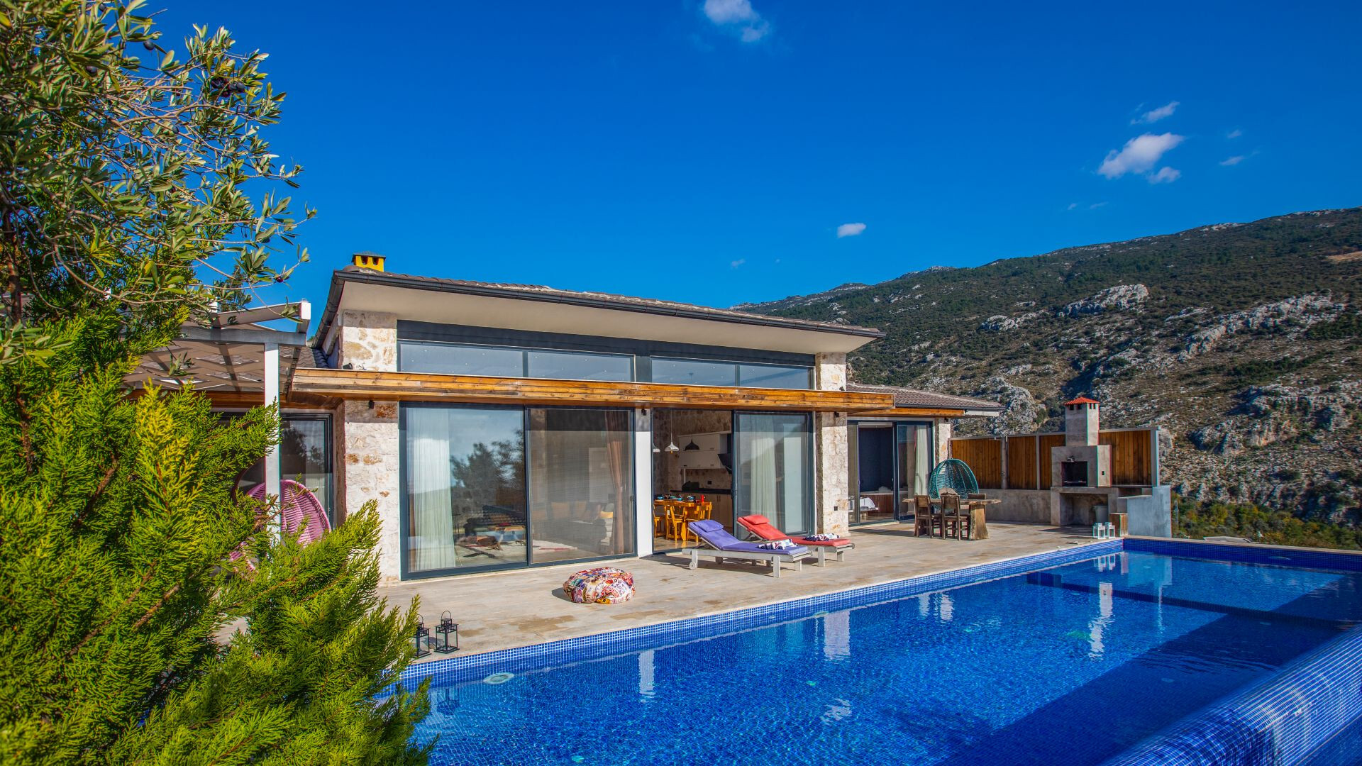 VBK66545 Villa Booking