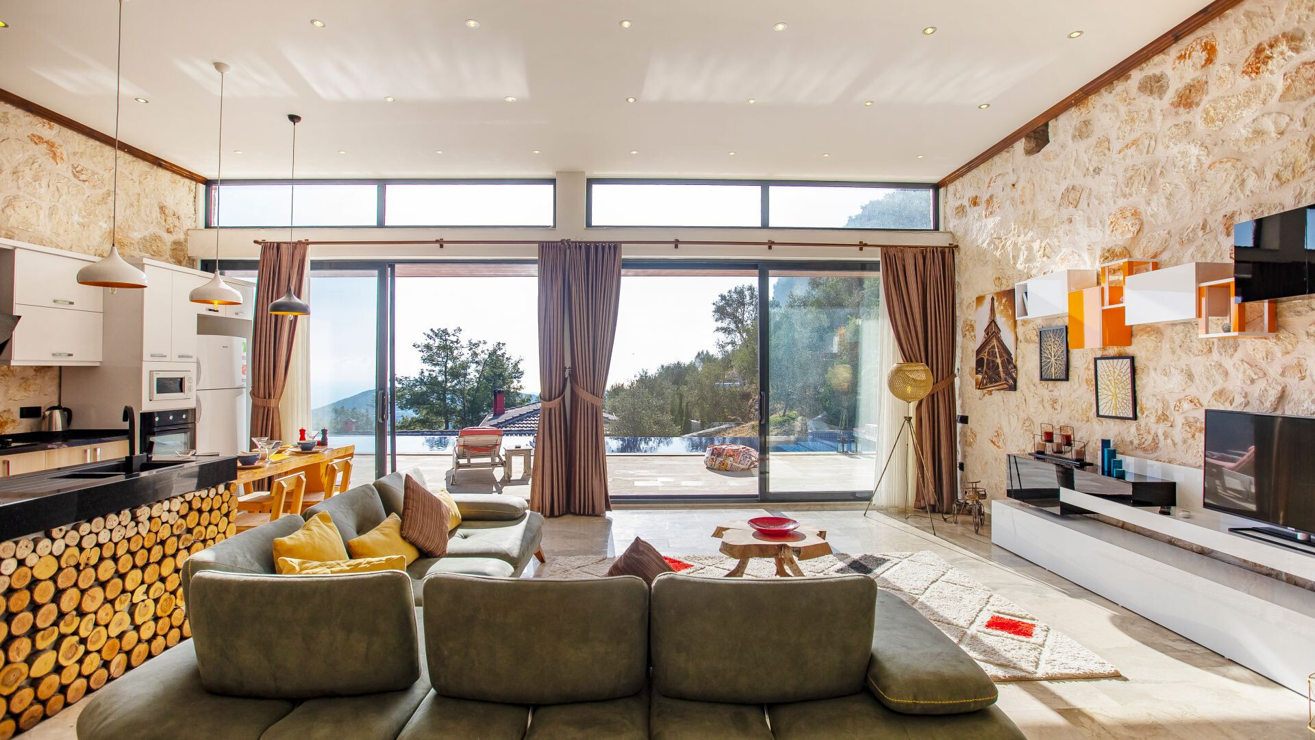 VBK66545 Villa Booking