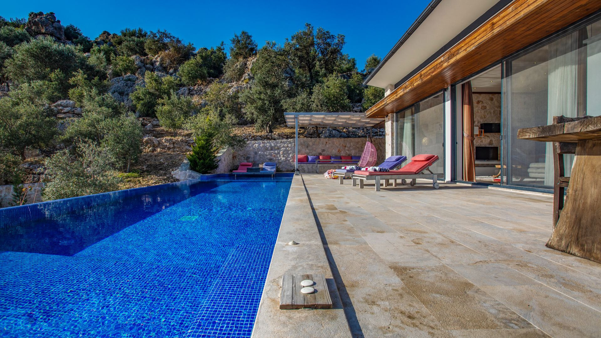 VBK66545 Villa Booking