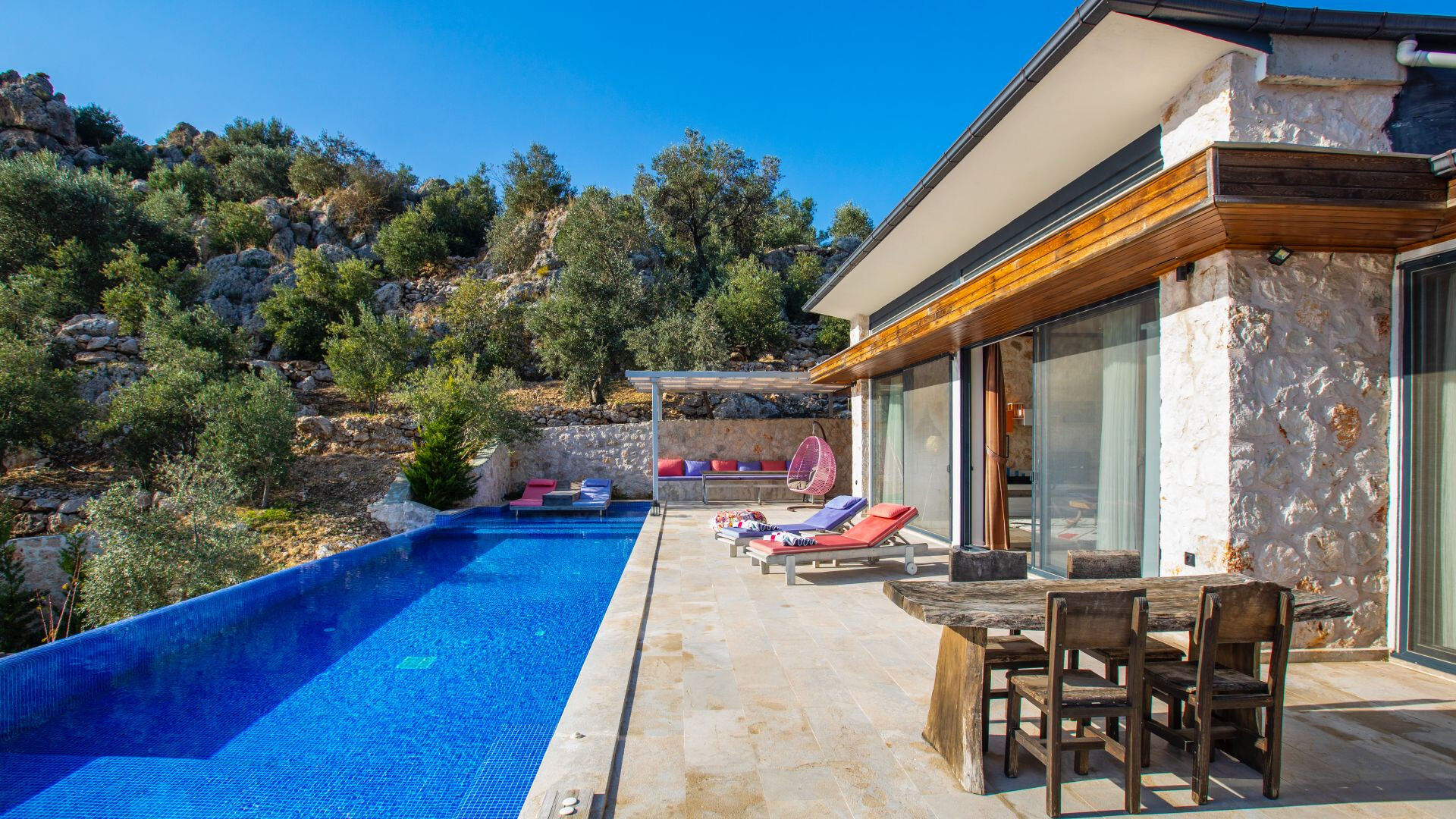 VBK66545 Villa Booking