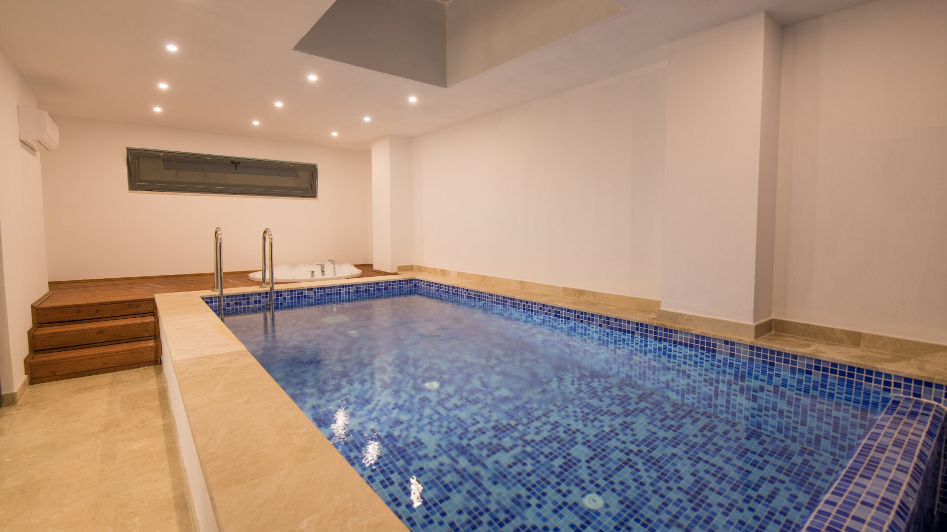 VBK75275 Villa Booking