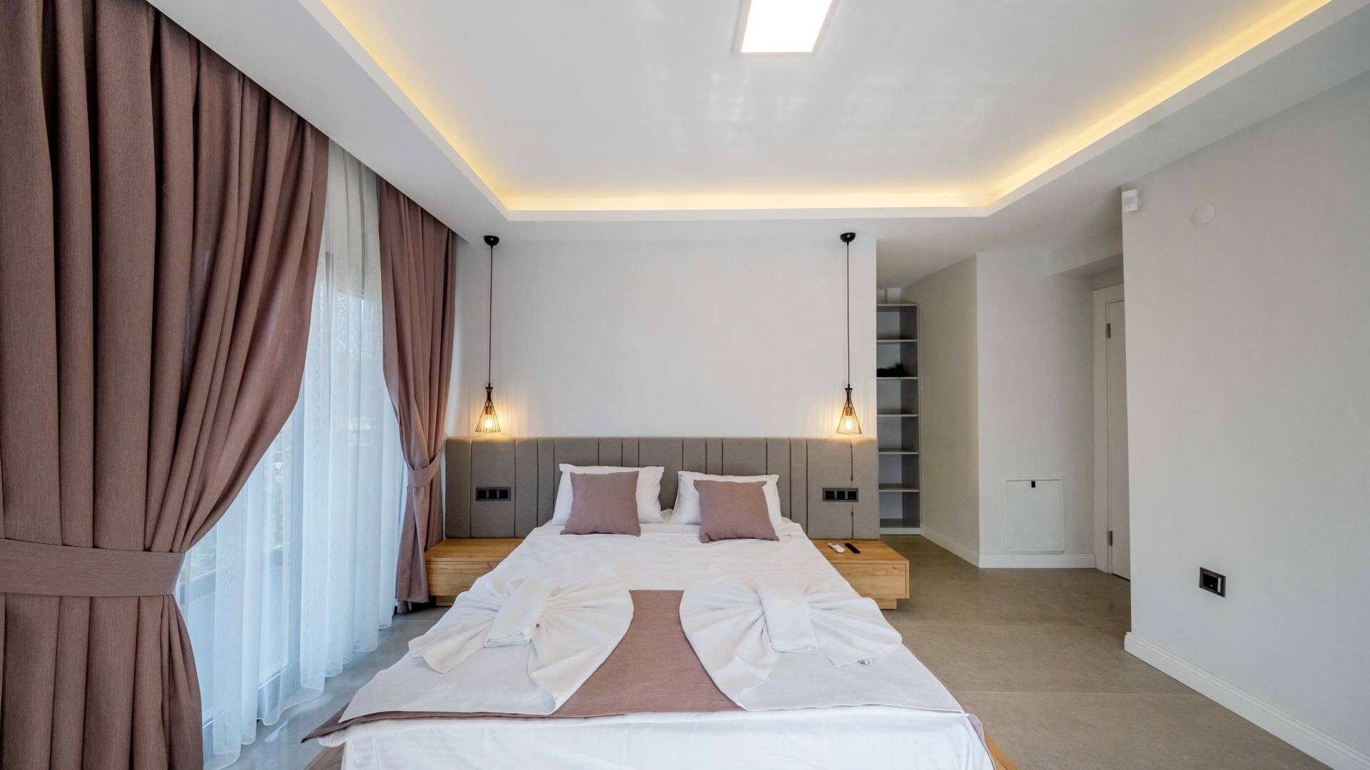 VBK42773 Villa Booking
