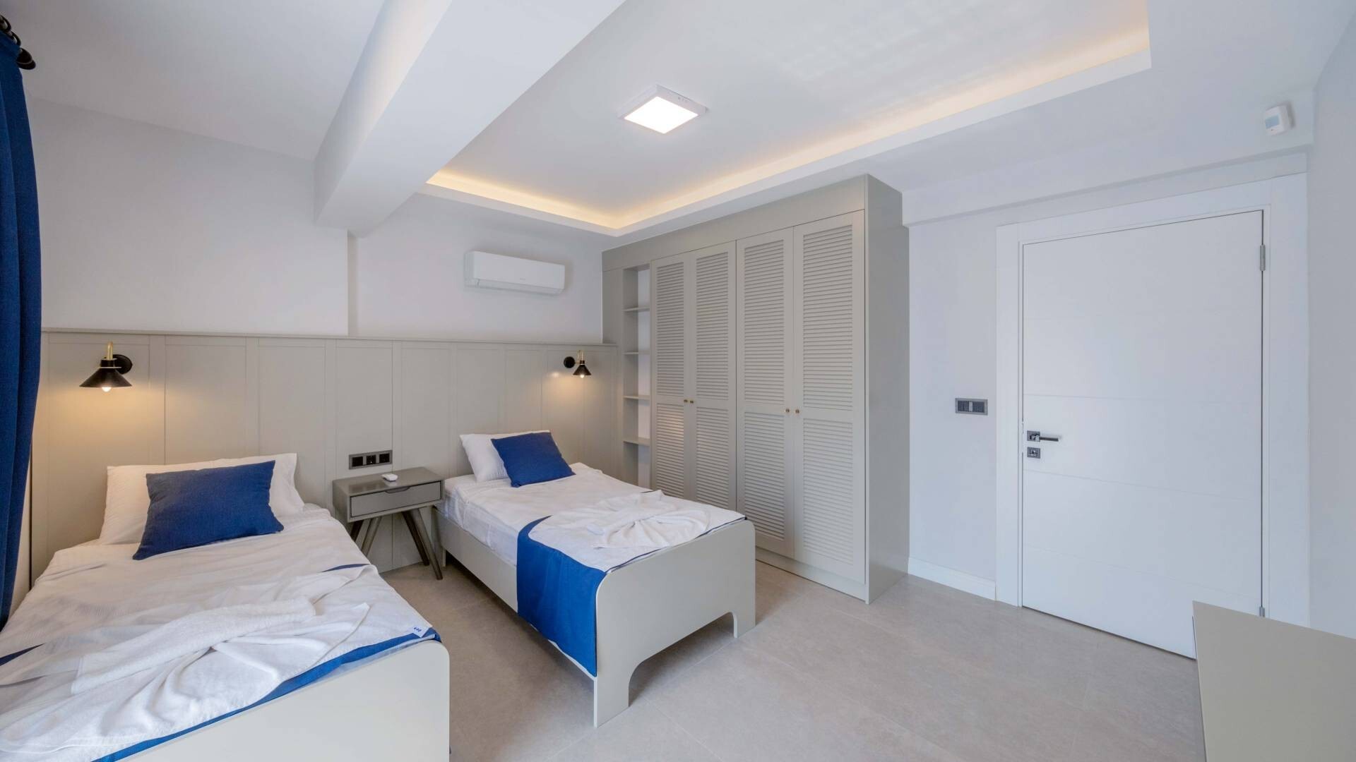 VBK42773 Villa Booking