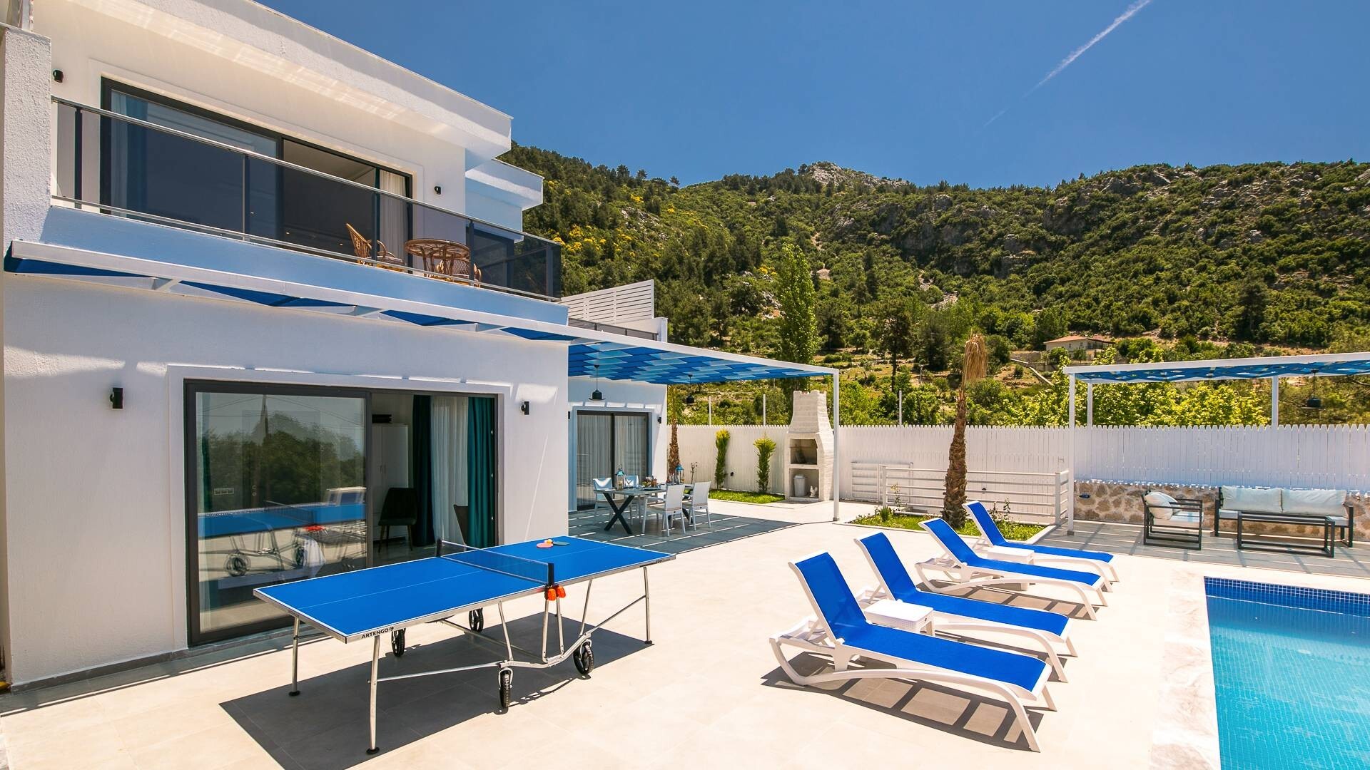 VBK89651 Villa Booking