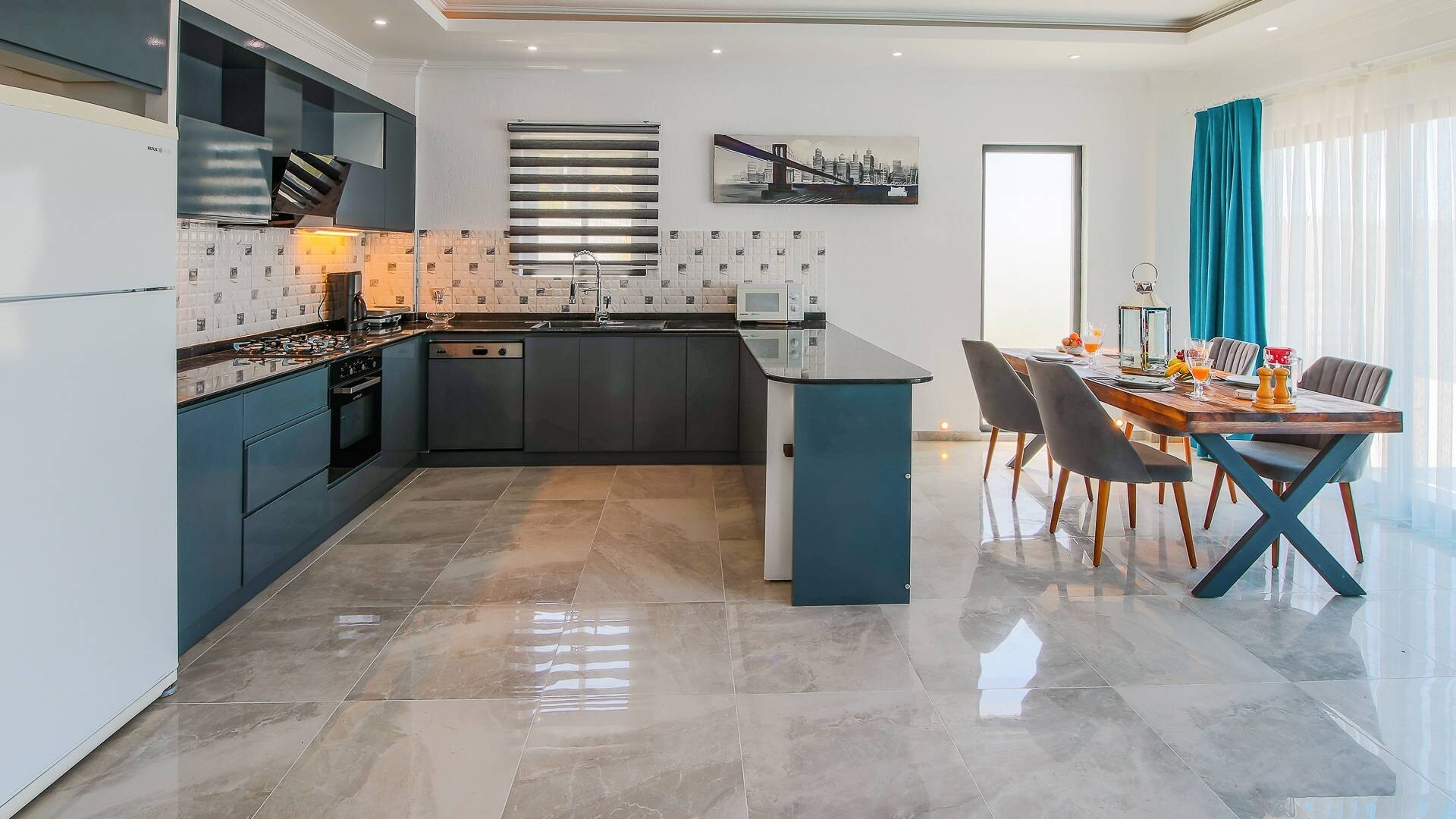 VBK89651 Villa Booking