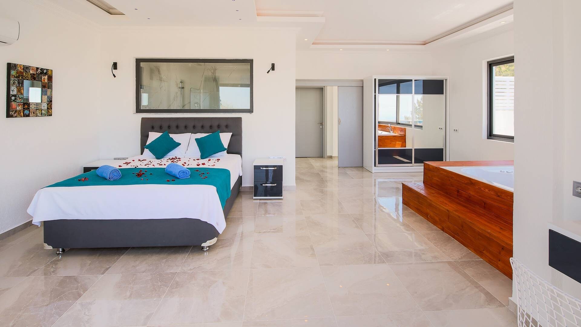 VBK89651 Villa Booking