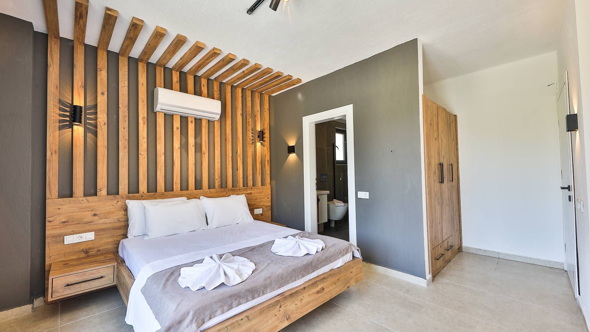 VBK58785 Villa Booking