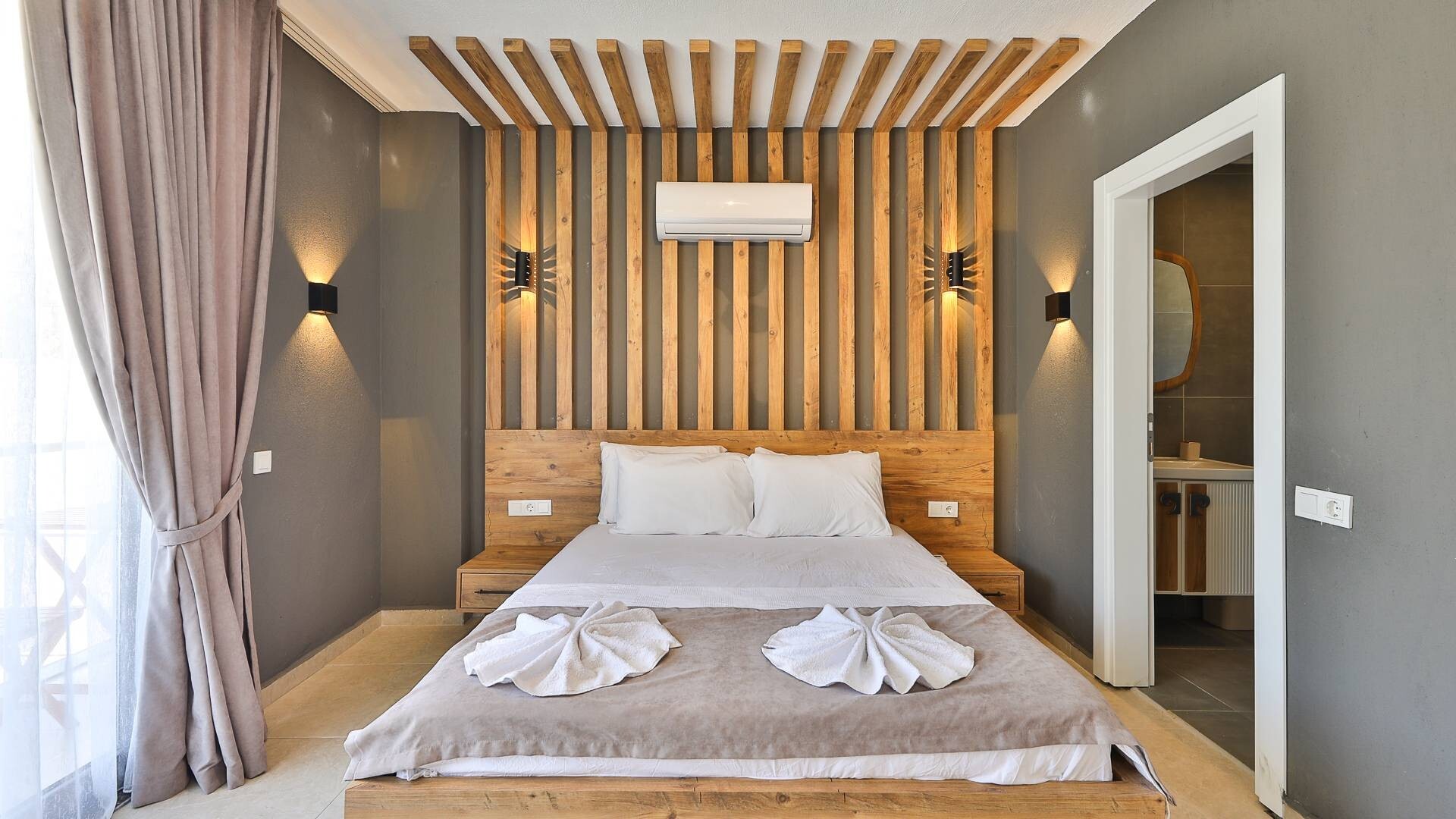 VBK58785 Villa Booking