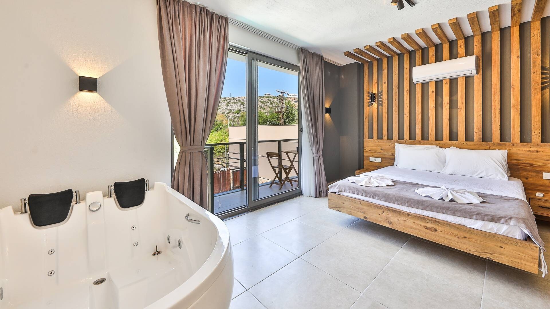 VBK58785 Villa Booking