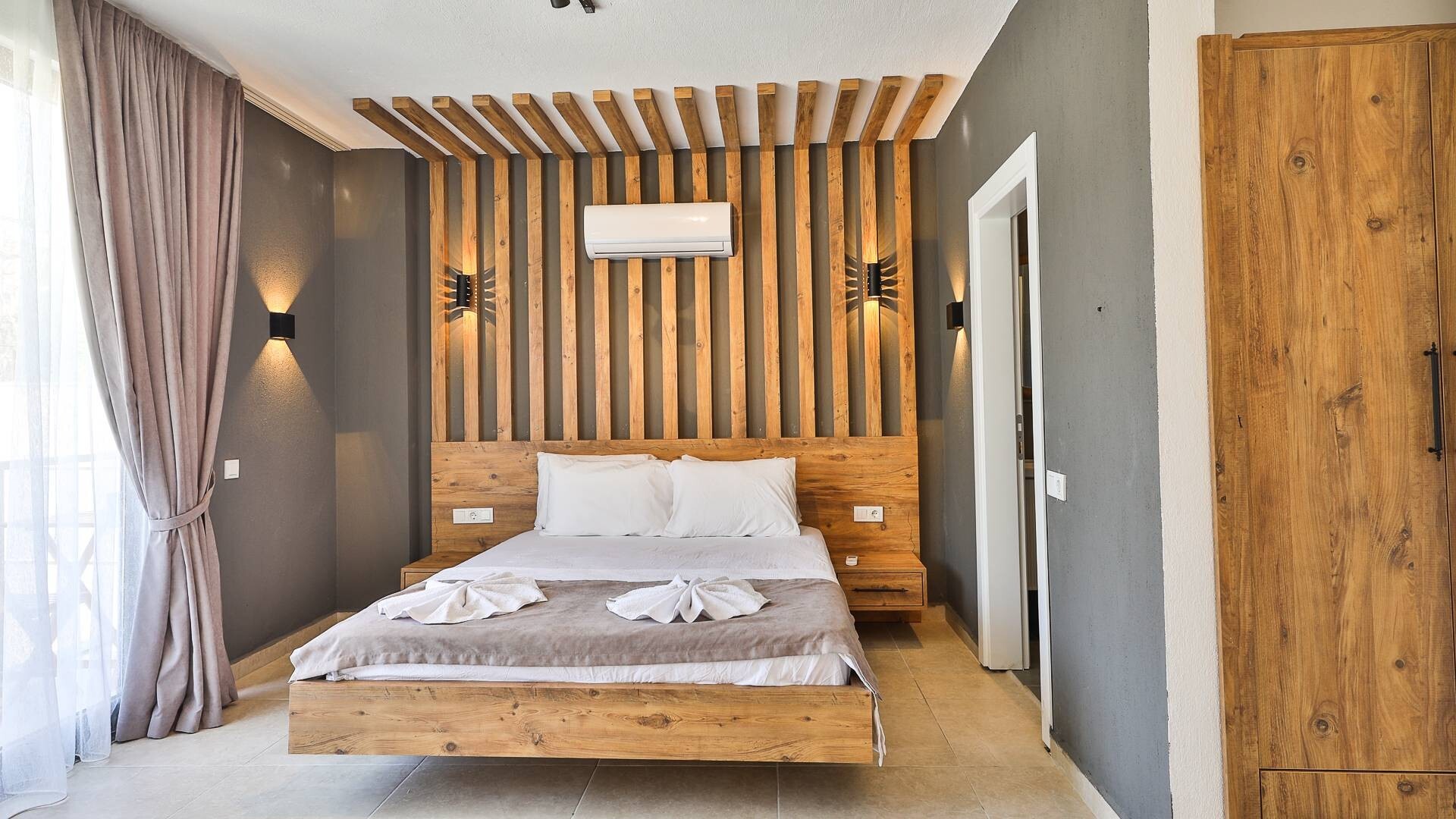 VBK58785 Villa Booking