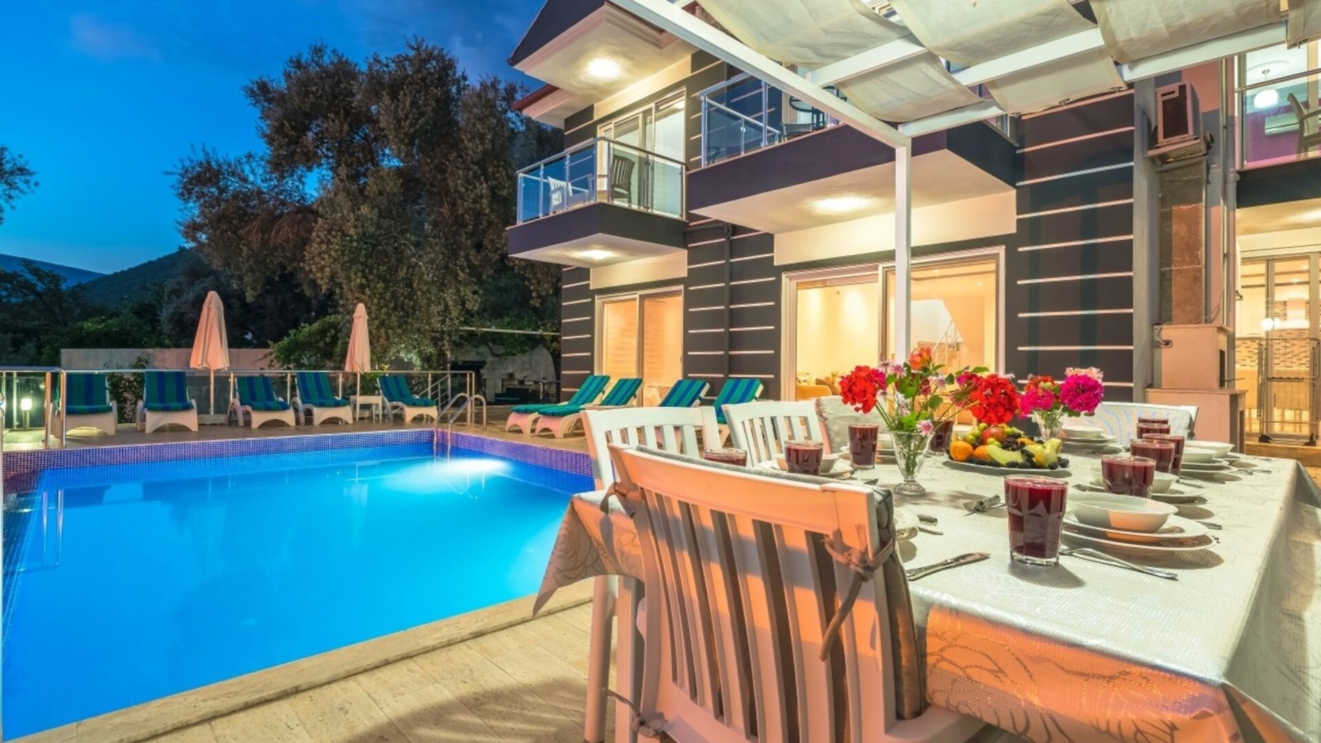 VBK70109 Villa Booking