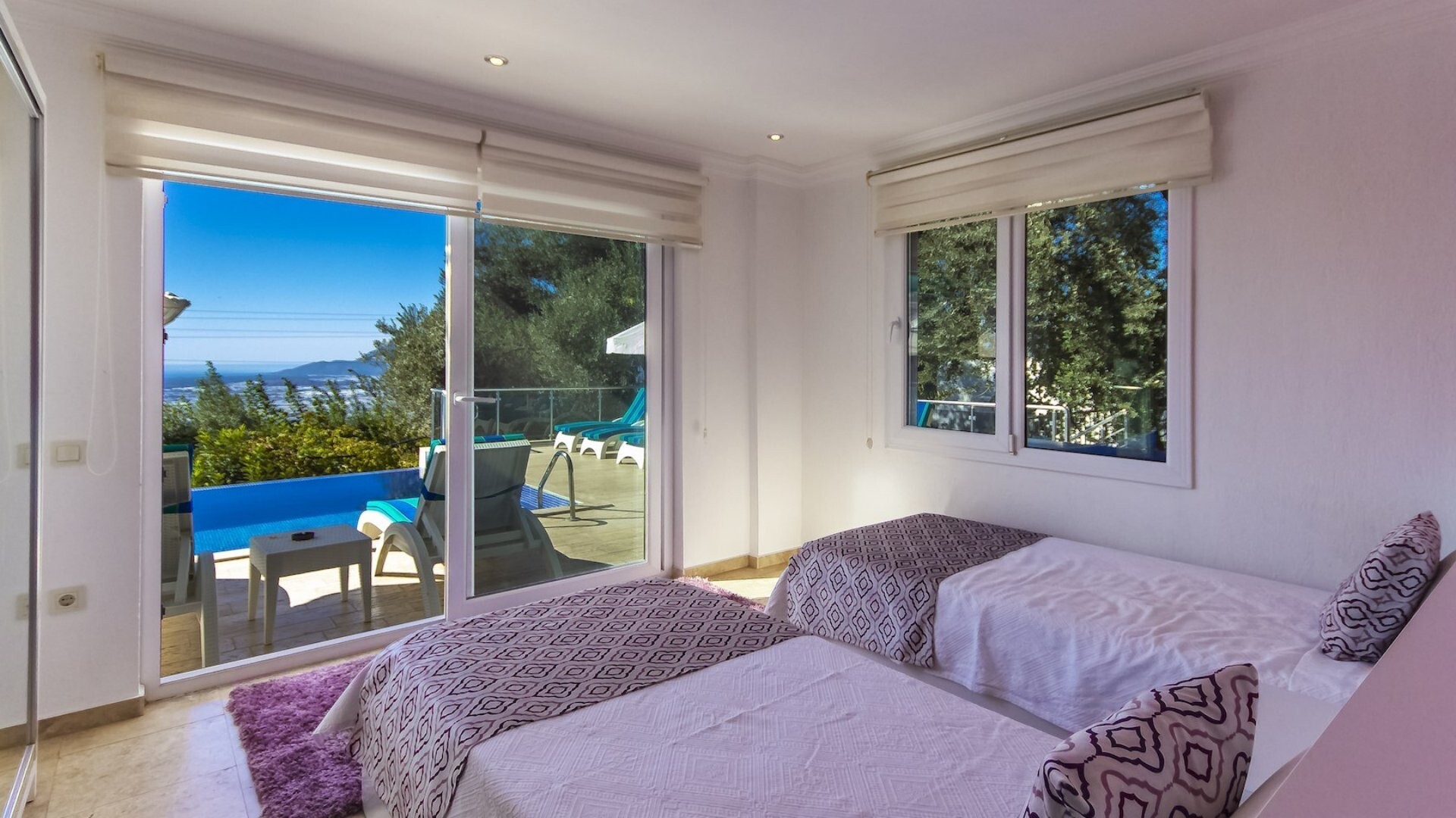VBK70109 Villa Booking