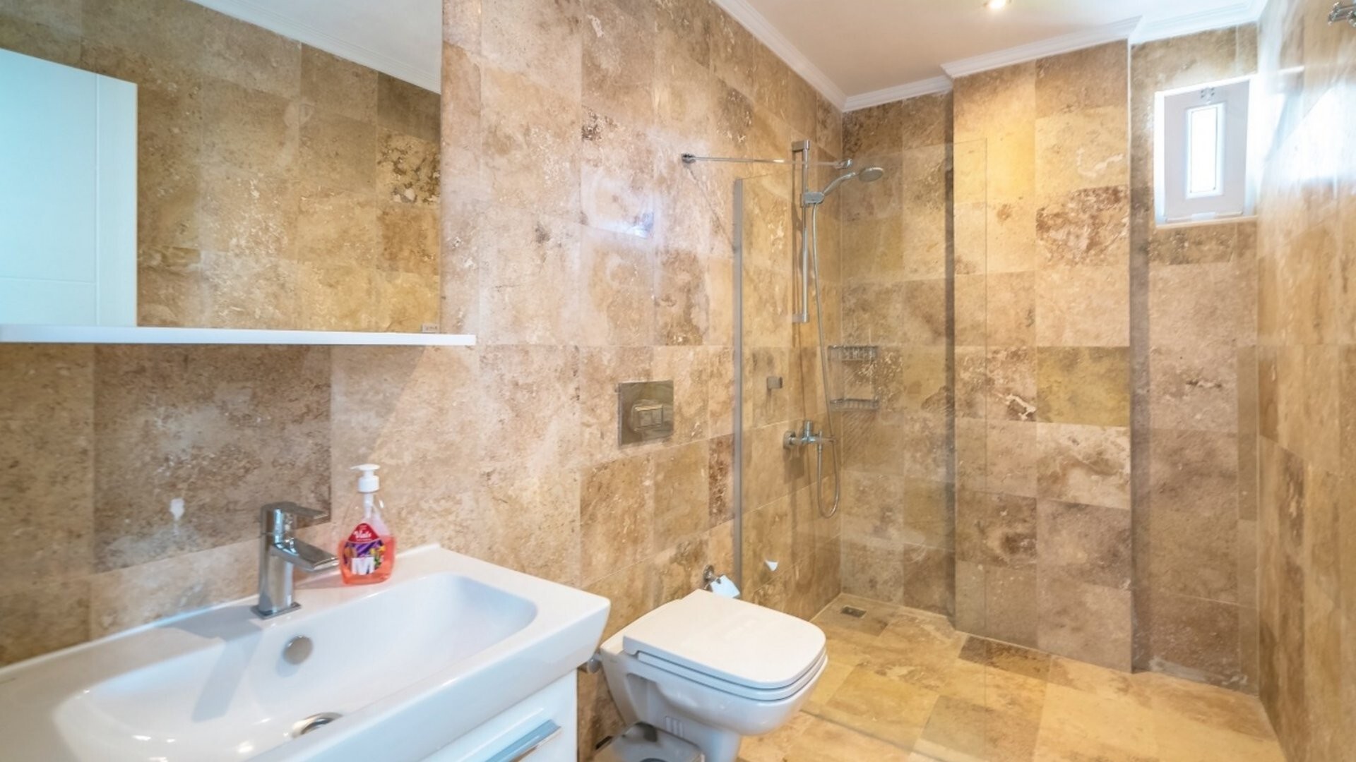 VBK70109 Villa Booking