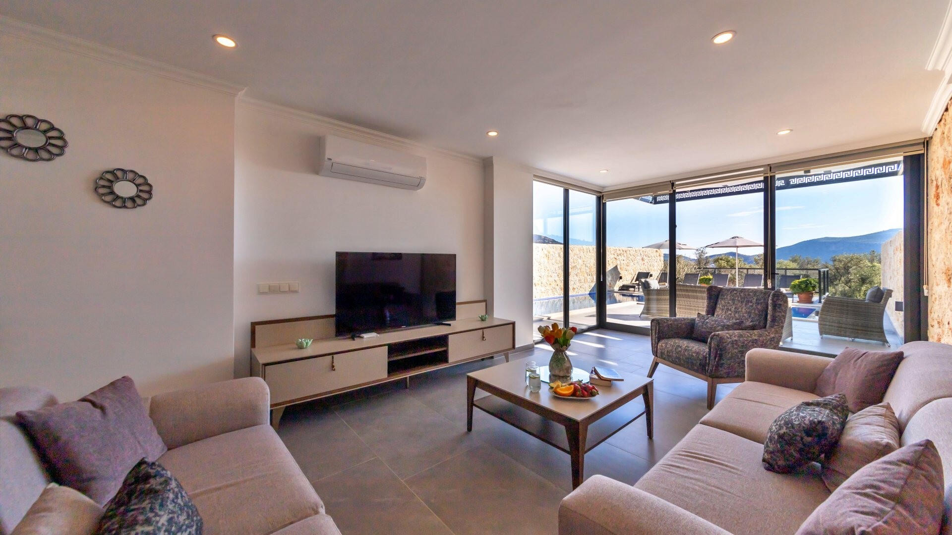 VBK12145 Villa Booking