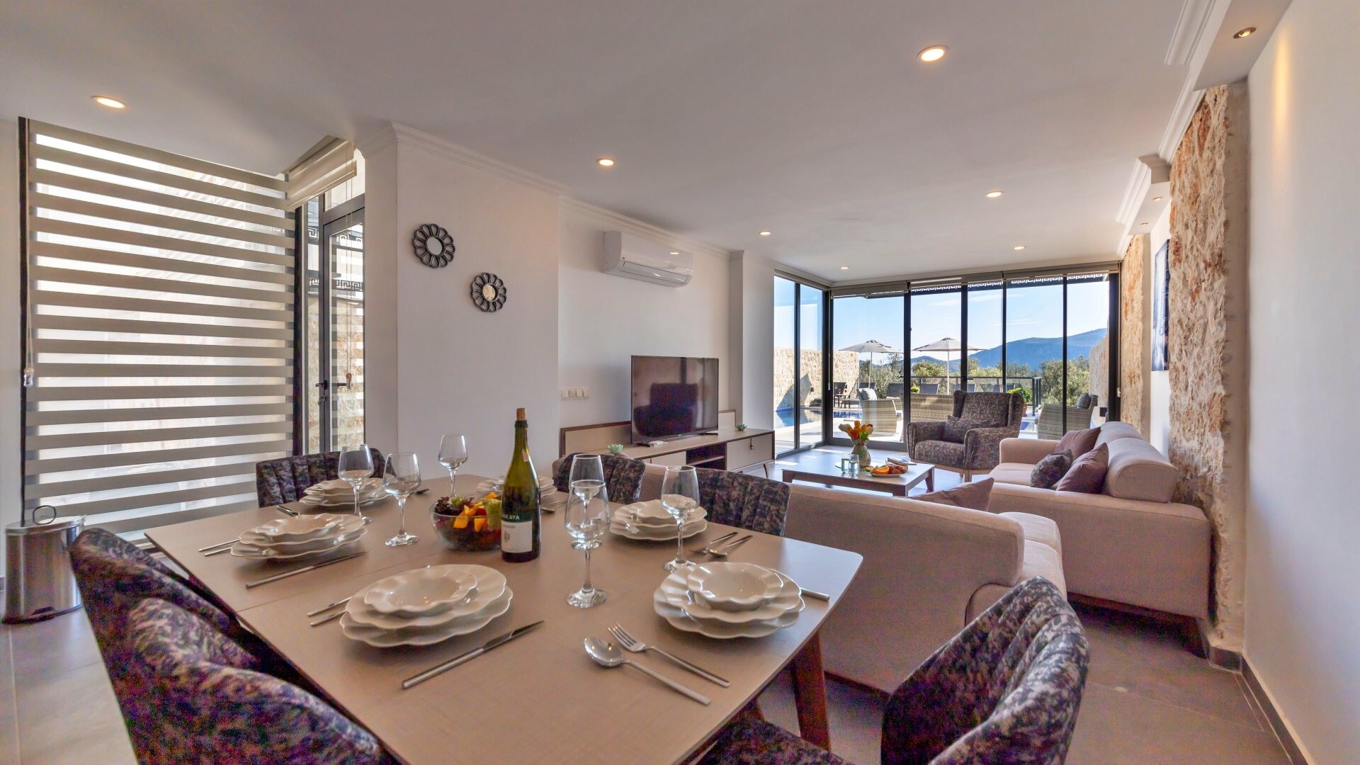 VBK12145 Villa Booking