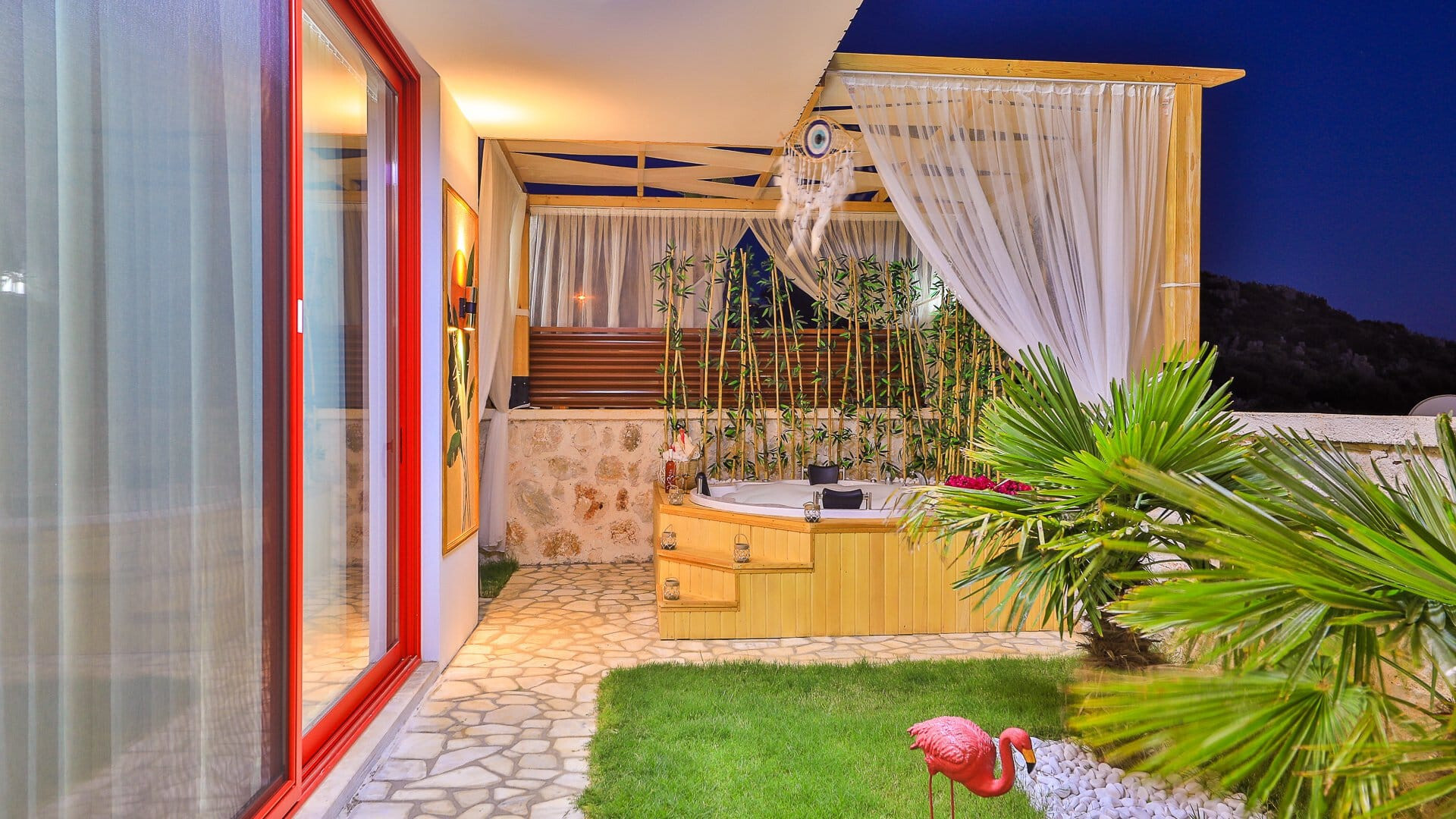 VBK70584 Villa Booking