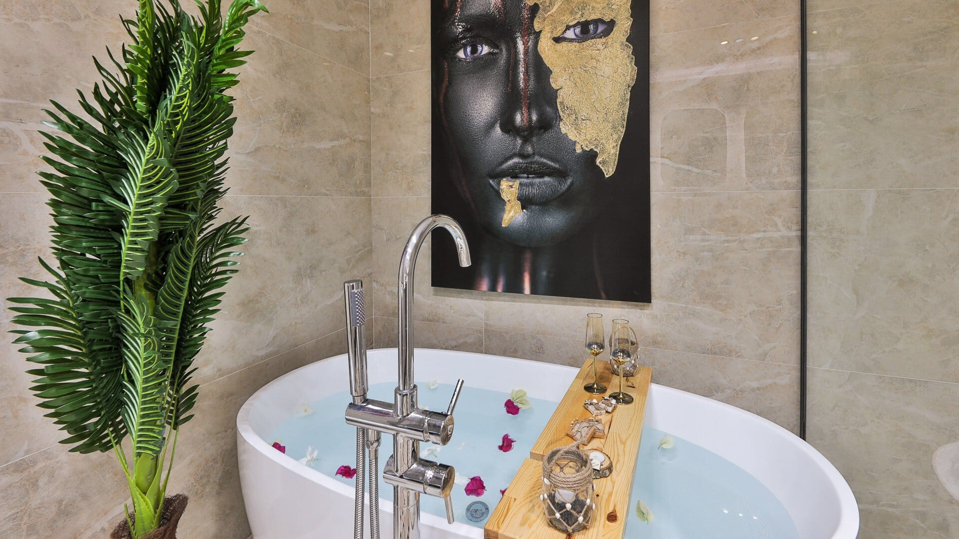 VBK70584 Villa Booking