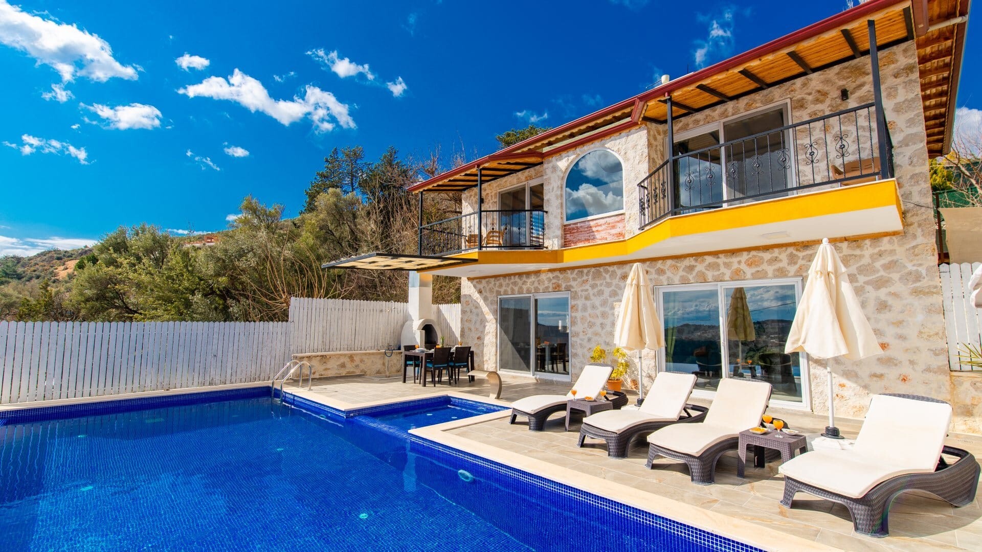 VBK67143 Villa Booking