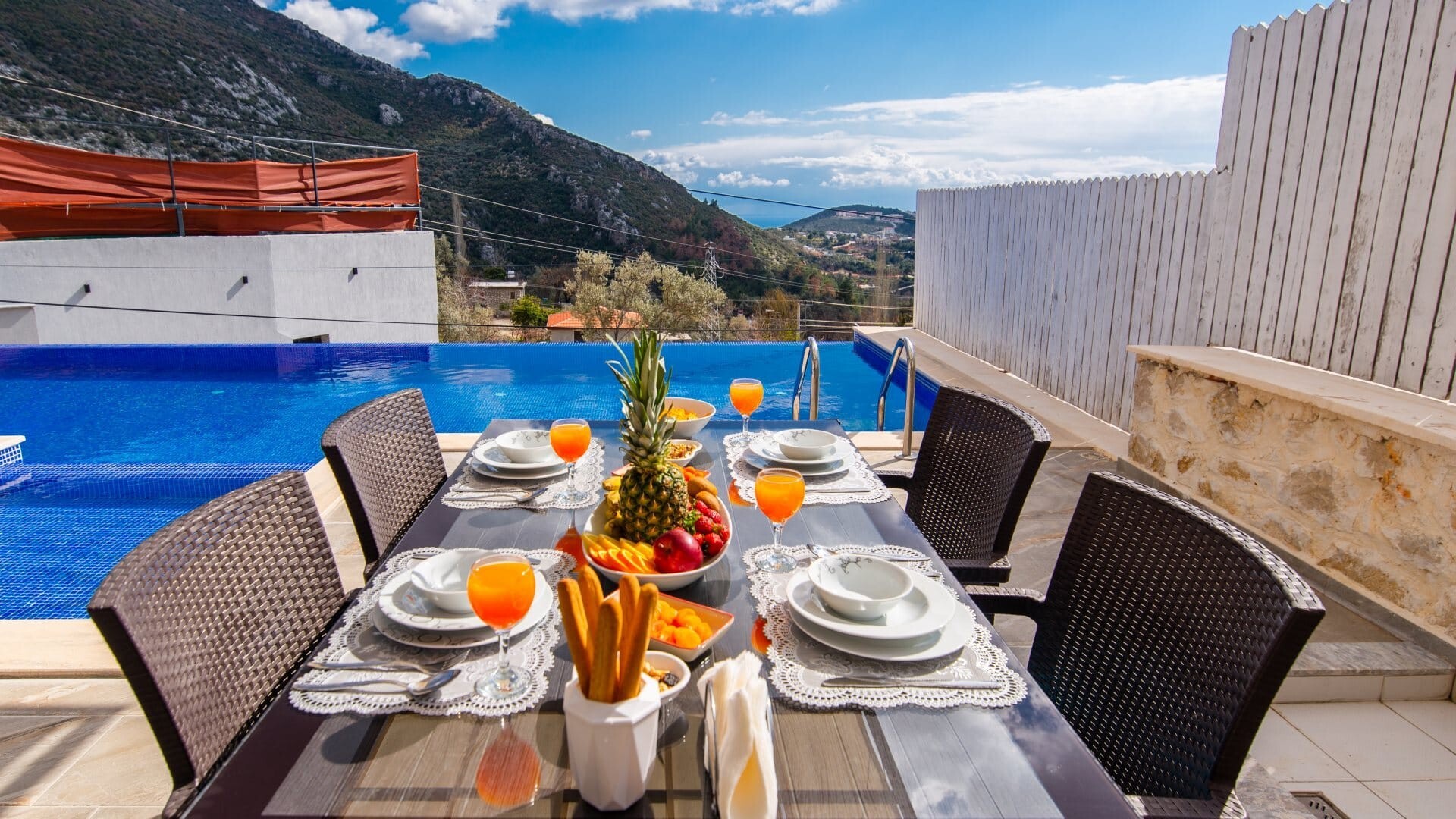 VBK67143 Villa Booking